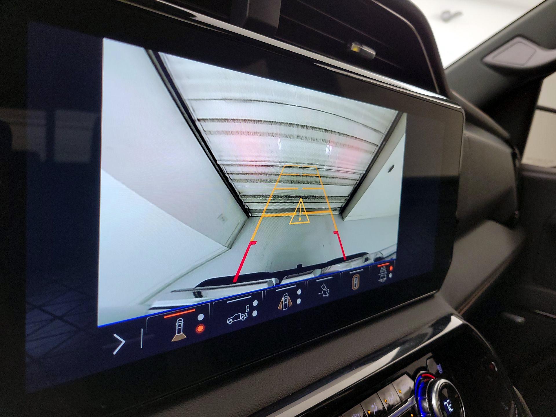 Thumbnail: 2025 GMC Sierra 1500 - 14