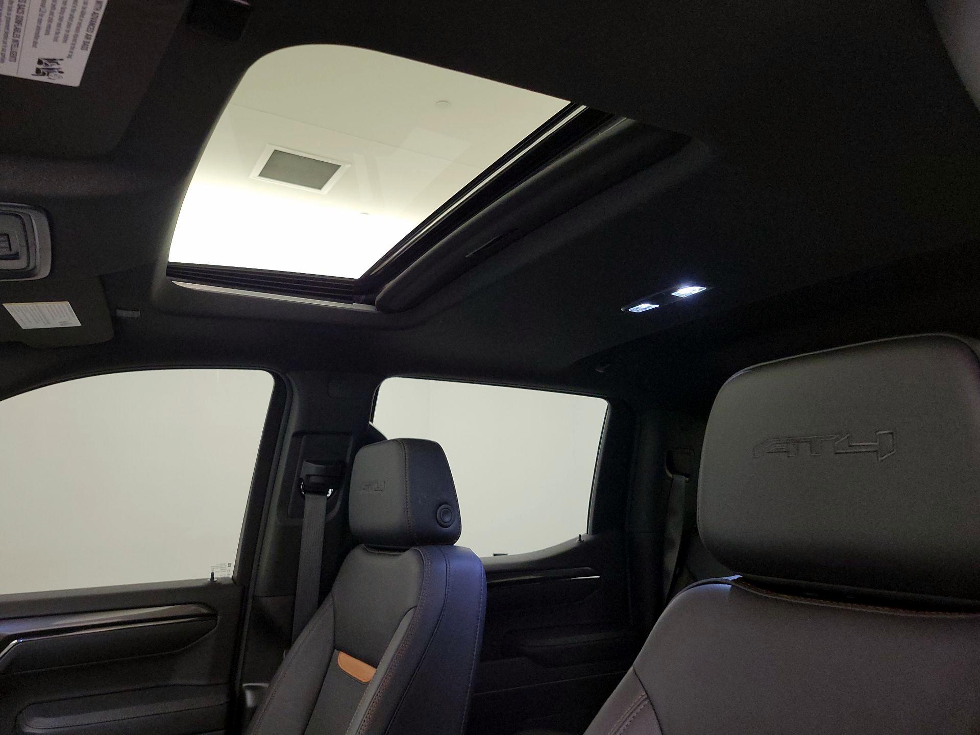 Thumbnail: 2025 GMC Sierra 1500 - 19