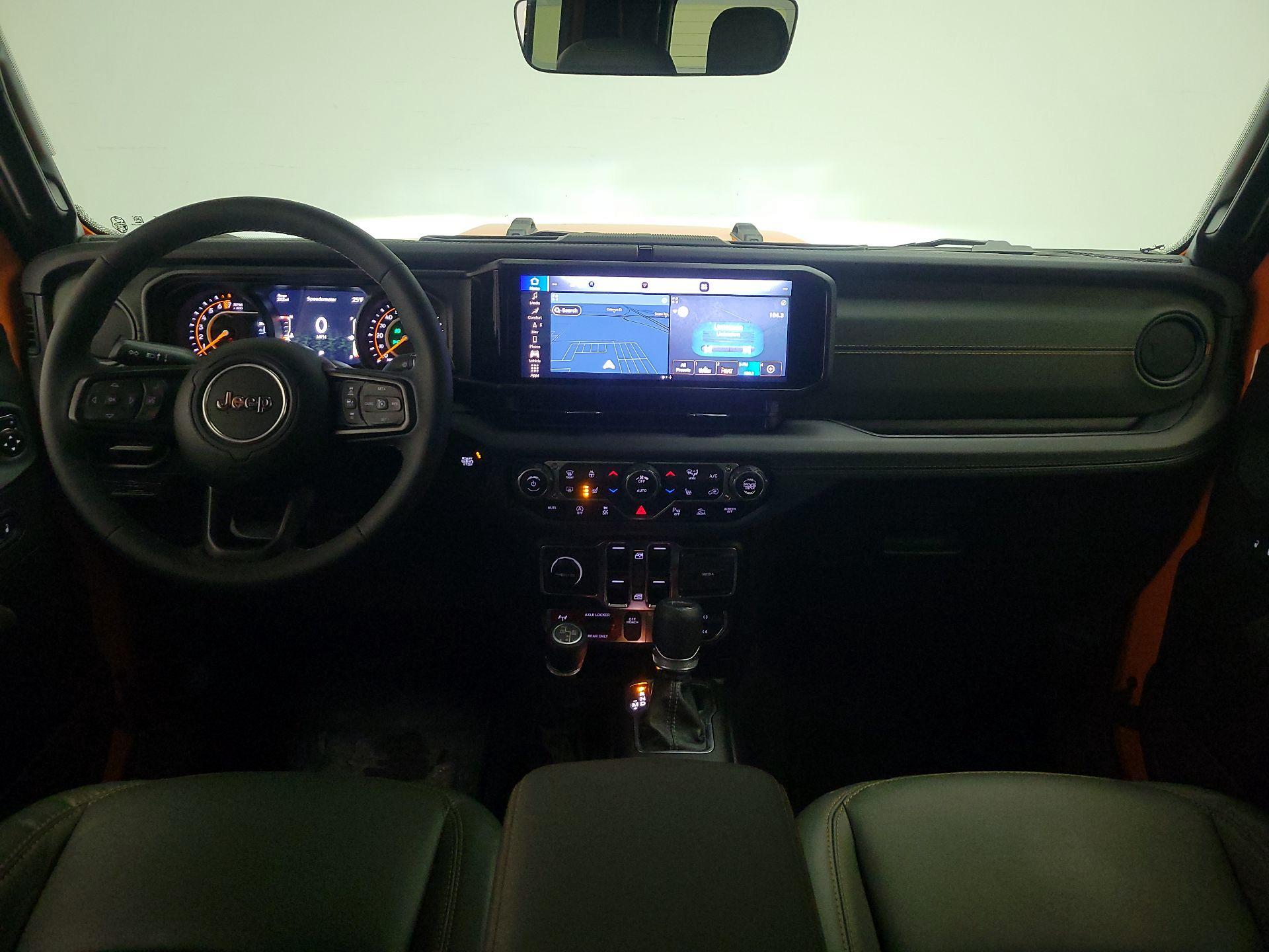 Thumbnail: 2025 Jeep Gladiator - 9