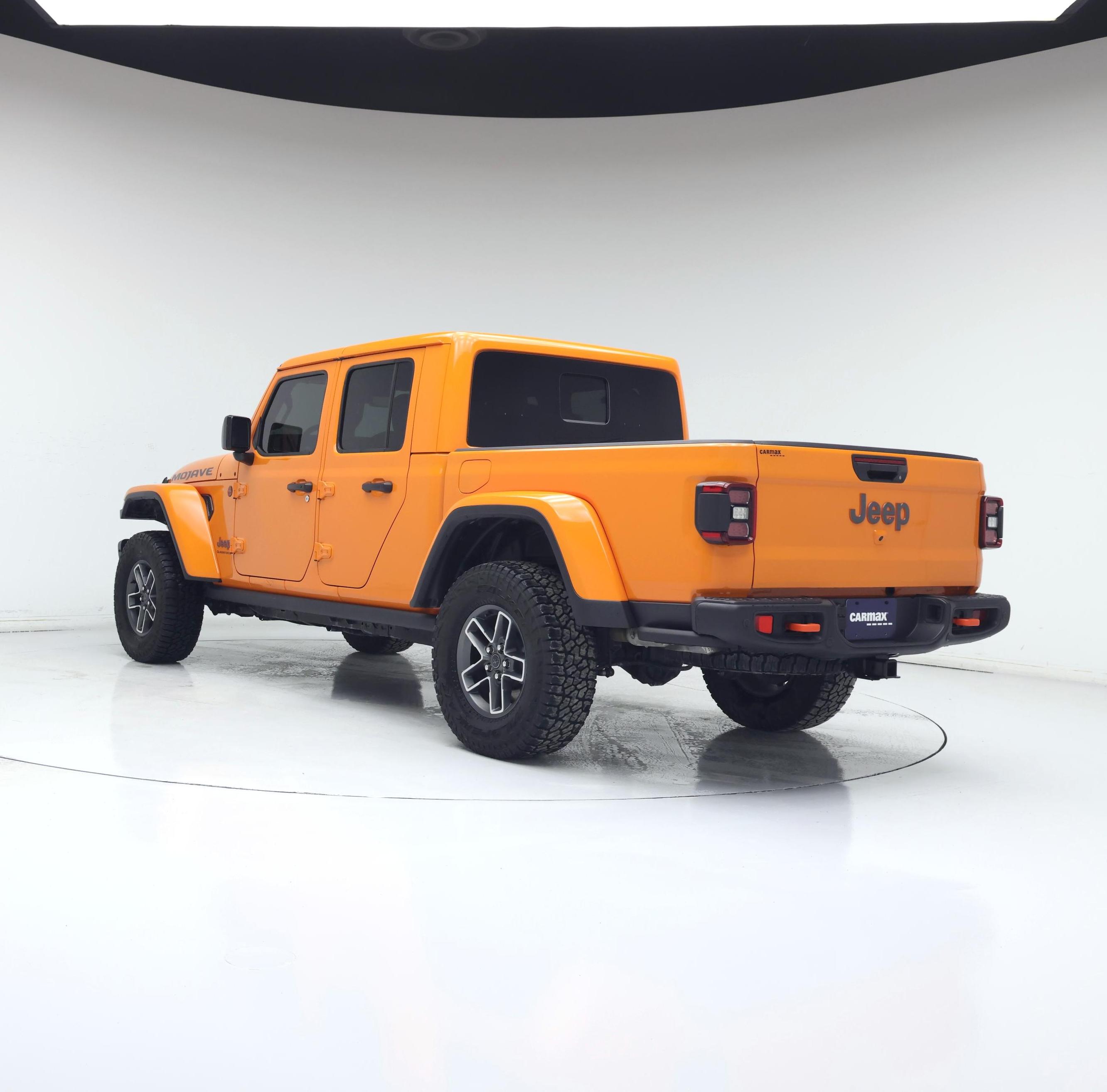 Thumbnail: 2025 Jeep Gladiator - 2