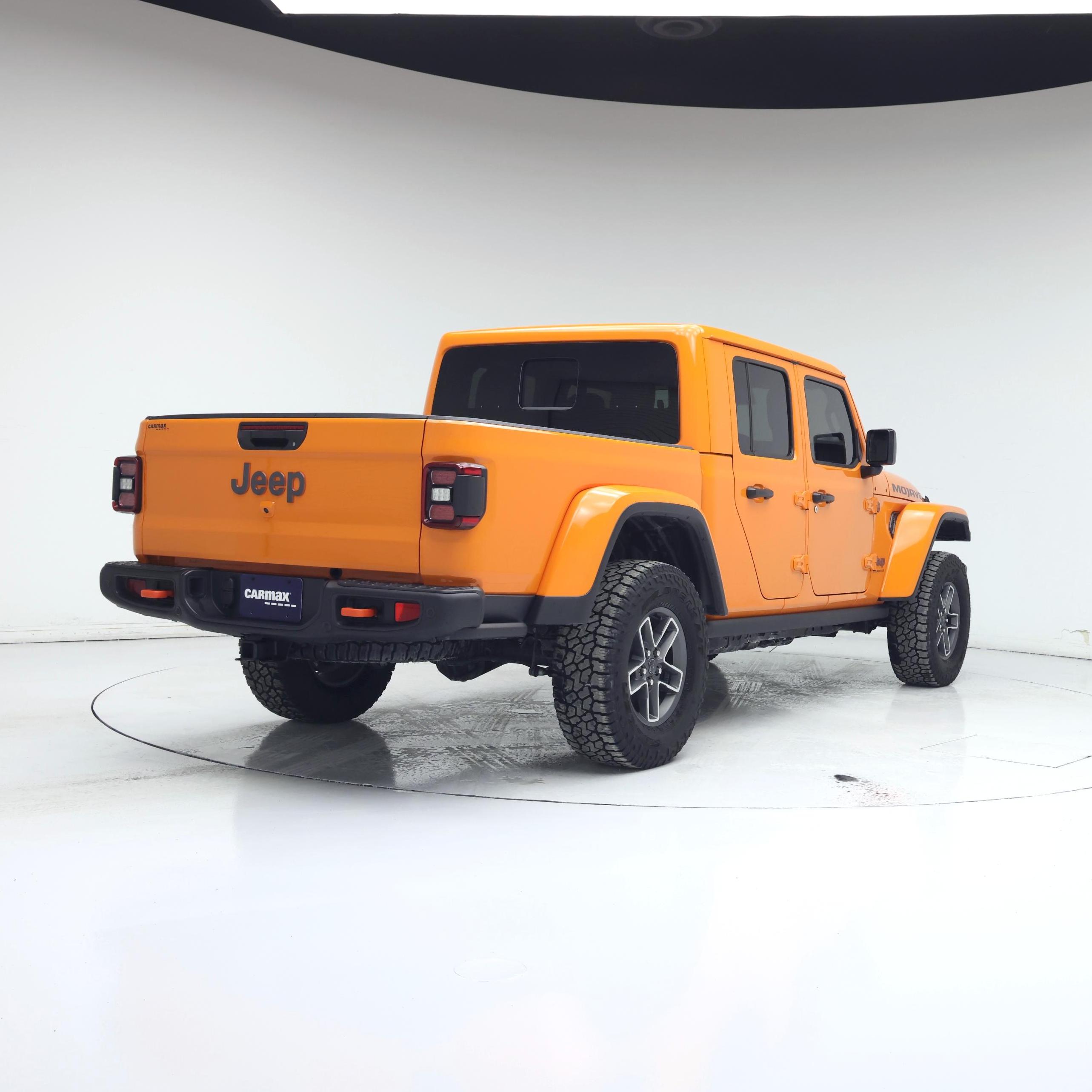 Thumbnail: 2025 Jeep Gladiator - 8