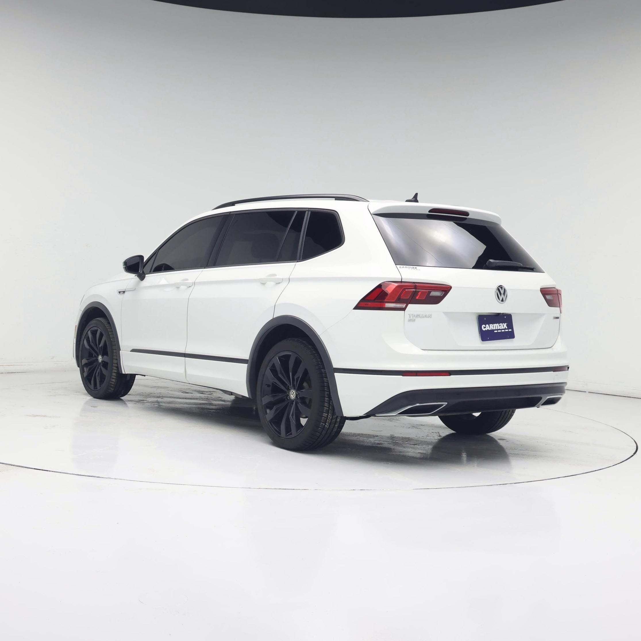 Thumbnail: 2021 Volkswagen Tiguan - 2