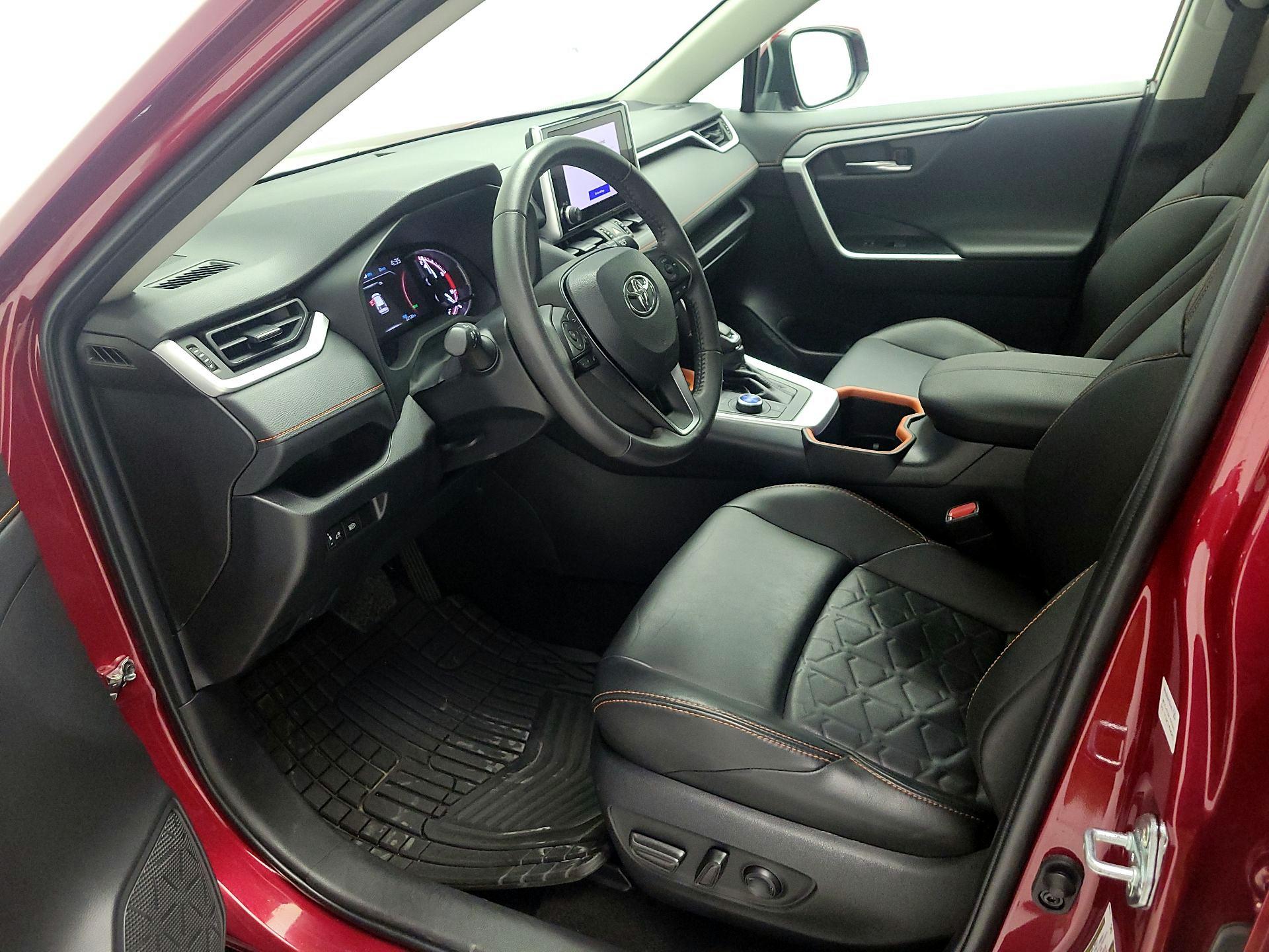 Thumbnail: 2024 Toyota RAV4 - 11