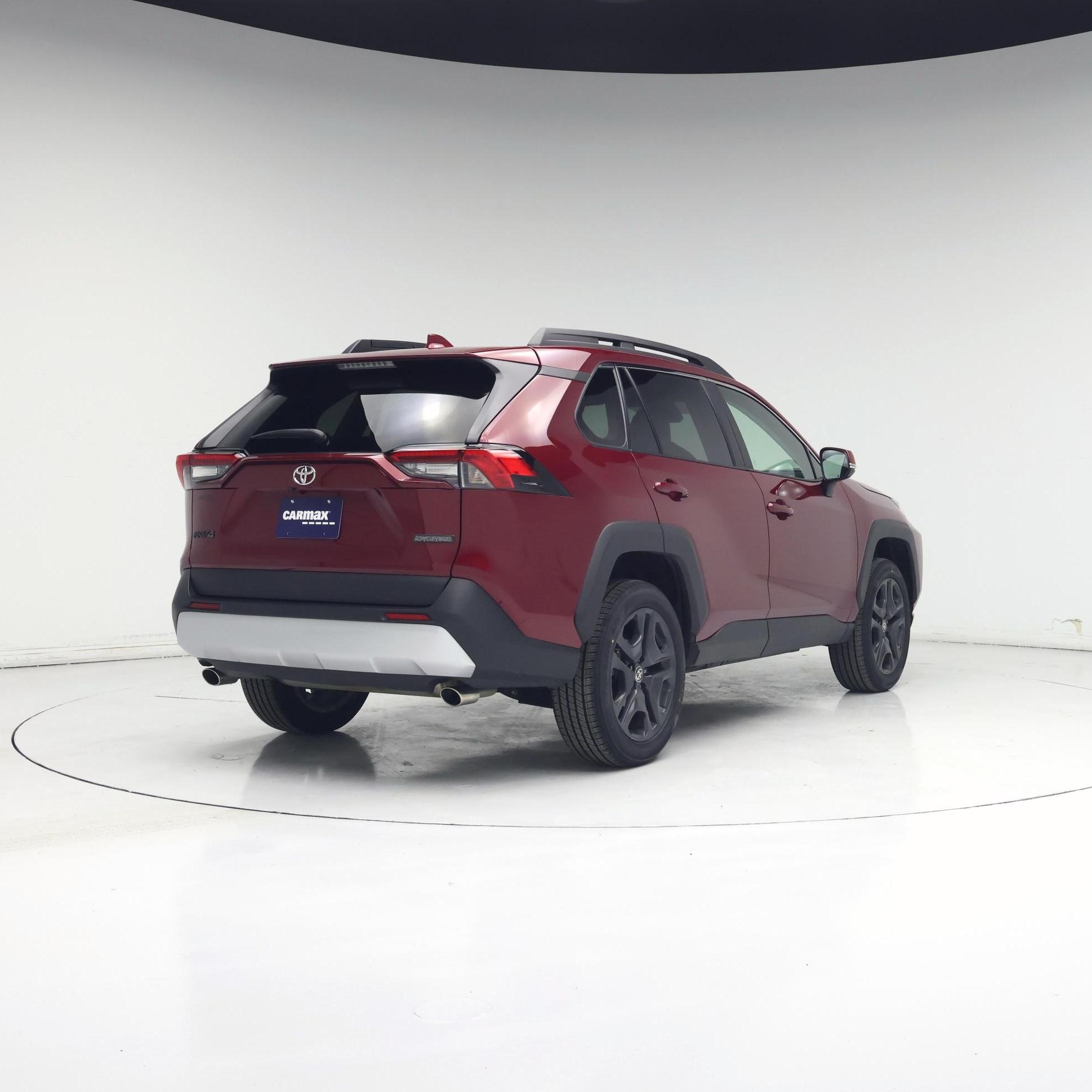 Thumbnail: 2024 Toyota RAV4 - 8