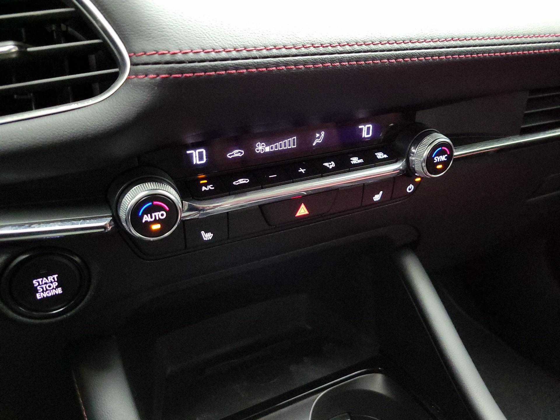 Thumbnail: 2025 Mazda Mazda3 - 15