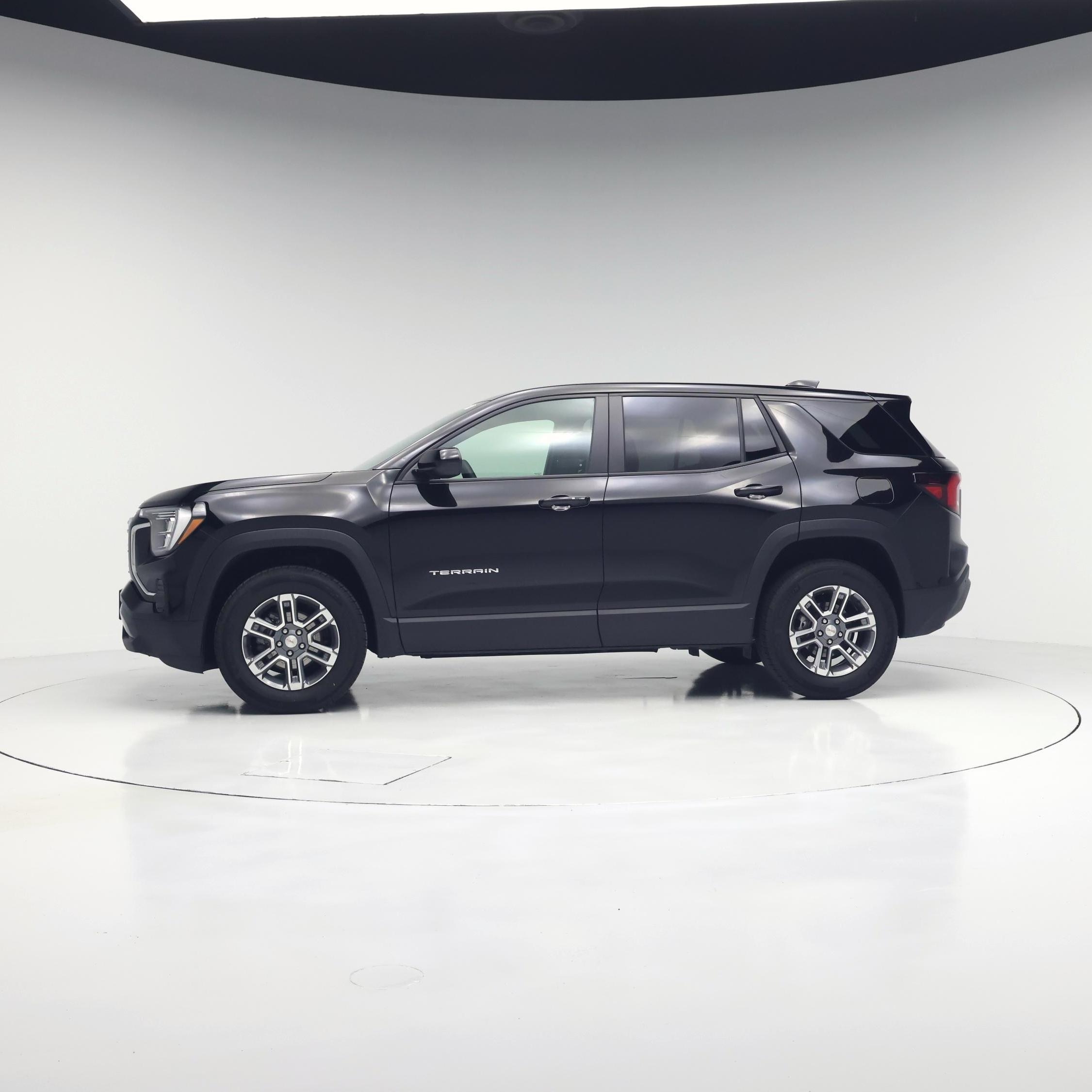 Thumbnail: 2025 GMC Terrain - 3