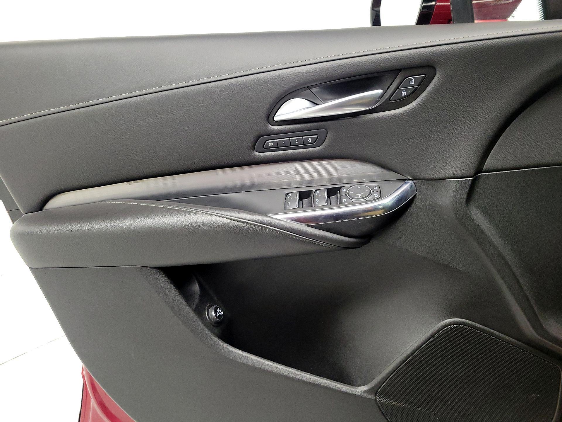 Thumbnail: 2024 Cadillac XT4 - 12