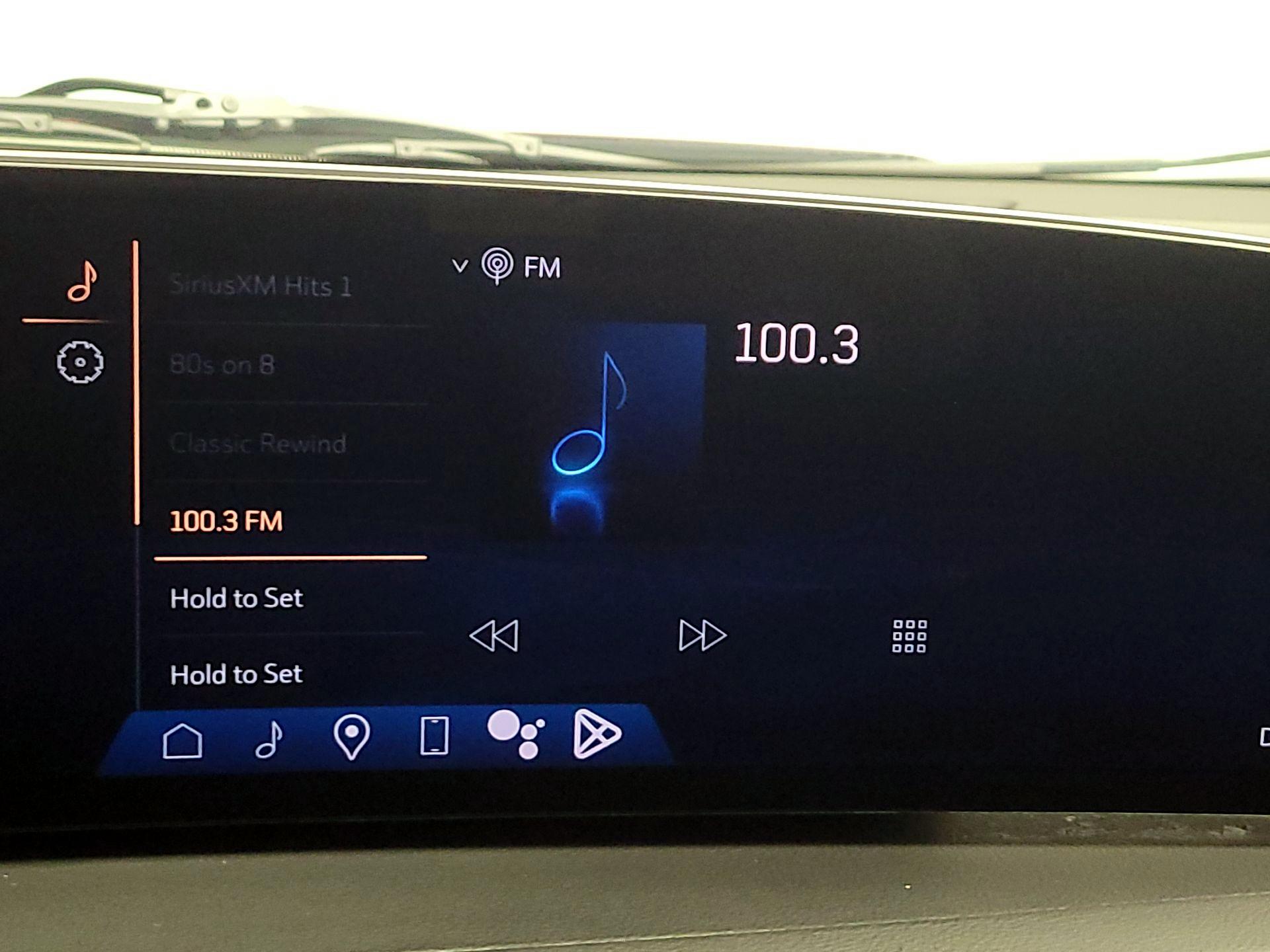 Thumbnail: 2024 Cadillac XT4 - 15