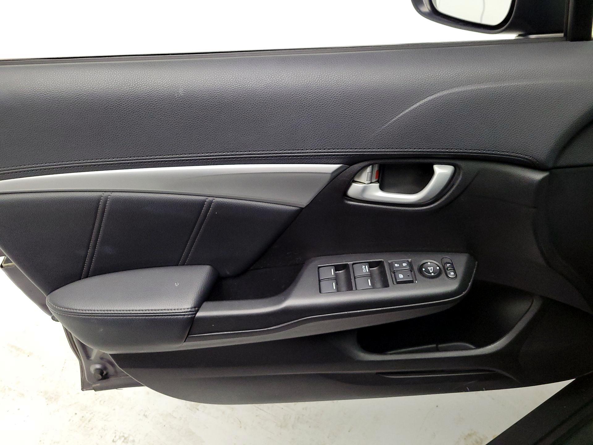 Thumbnail: 2014 Honda Civic - 12