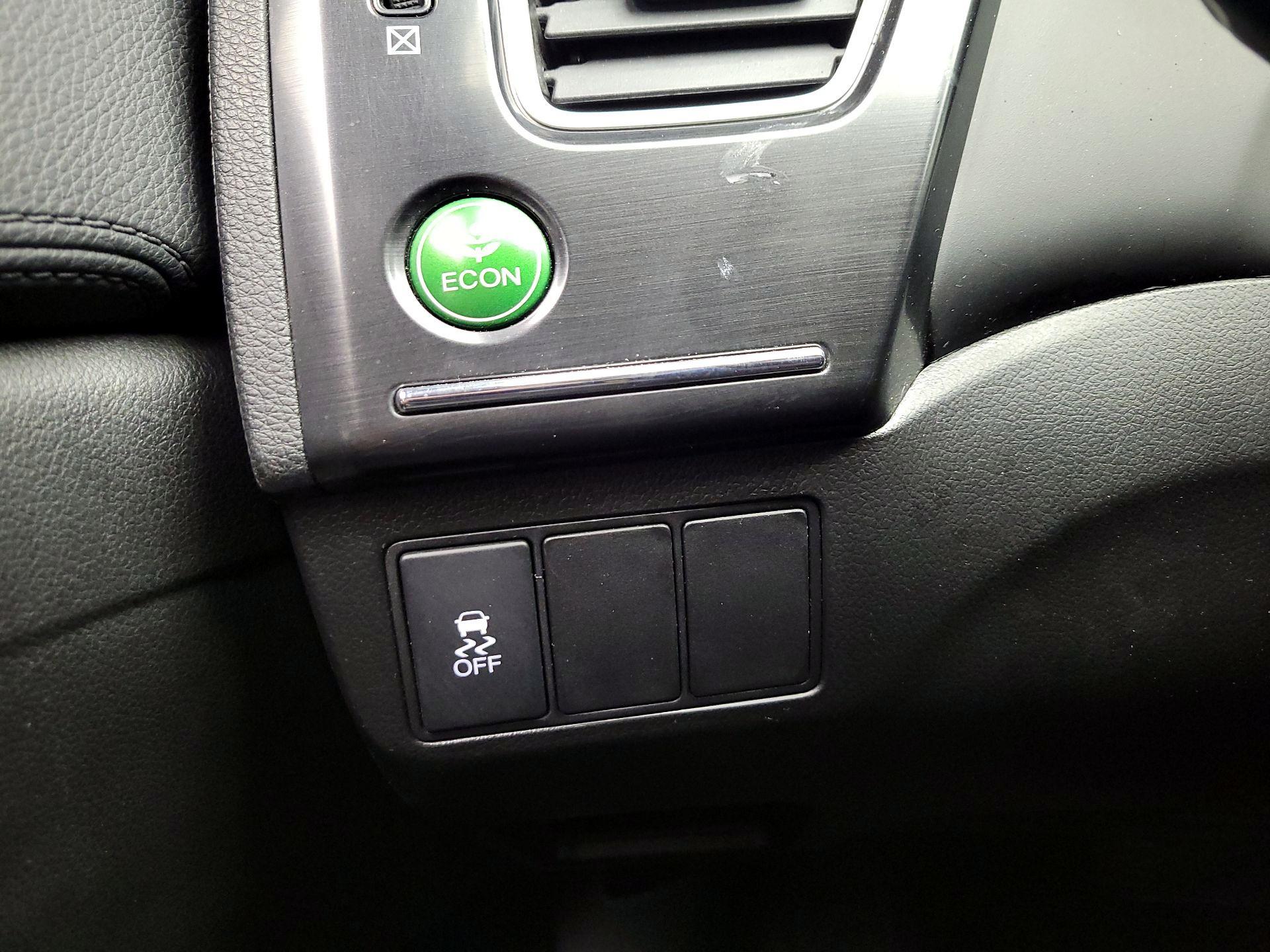 Thumbnail: 2014 Honda Civic - 13