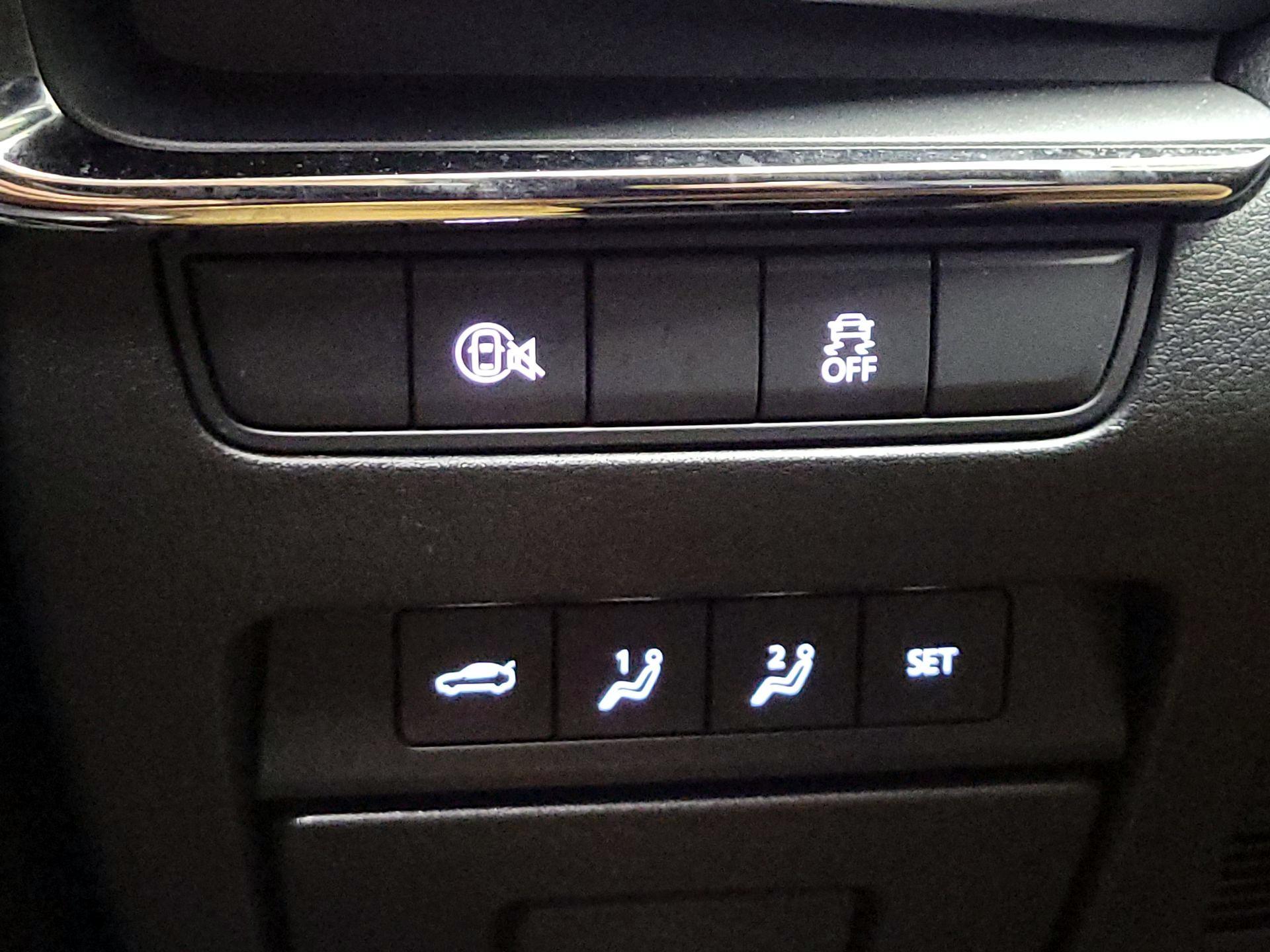 Thumbnail: 2025 Mazda Mazda3 - 13