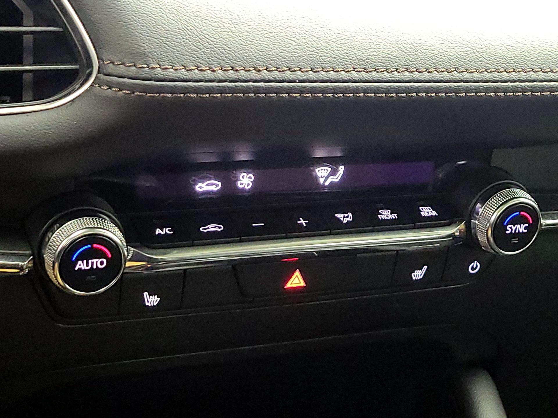 Thumbnail: 2025 Mazda Mazda3 - 16