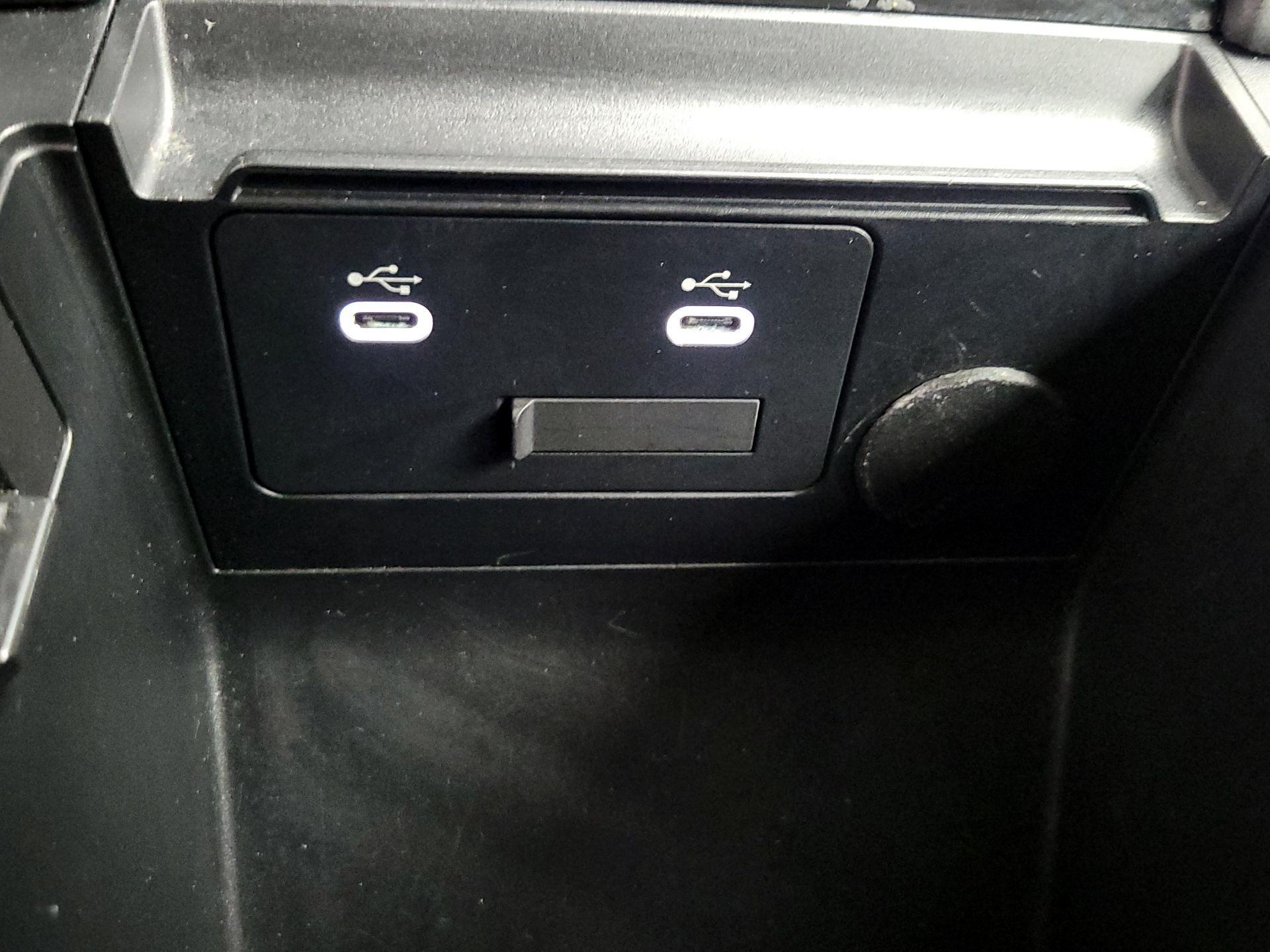 Thumbnail: 2025 Mazda Mazda3 - 18