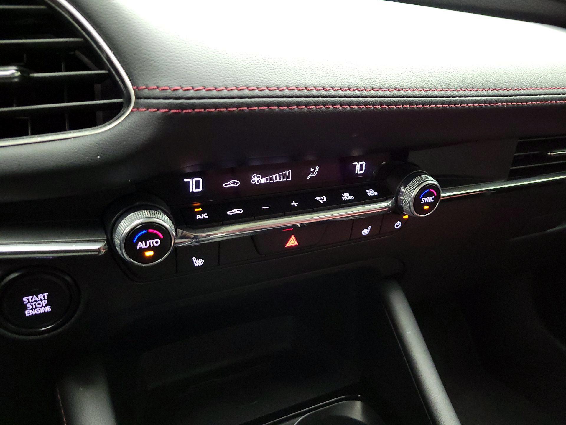 Thumbnail: 2025 Mazda Mazda3 - 16