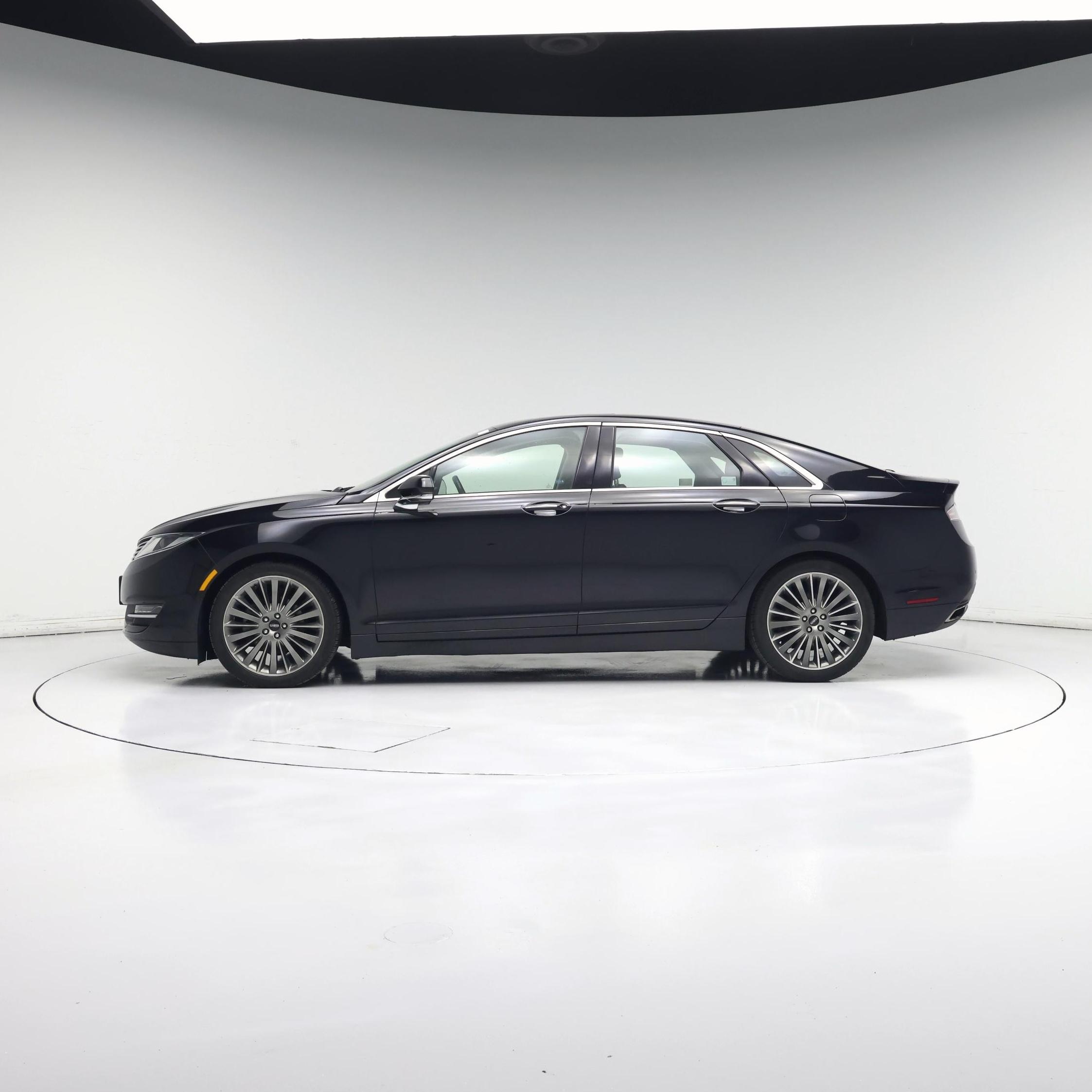 Thumbnail: 2014 Lincoln MKZ - 3