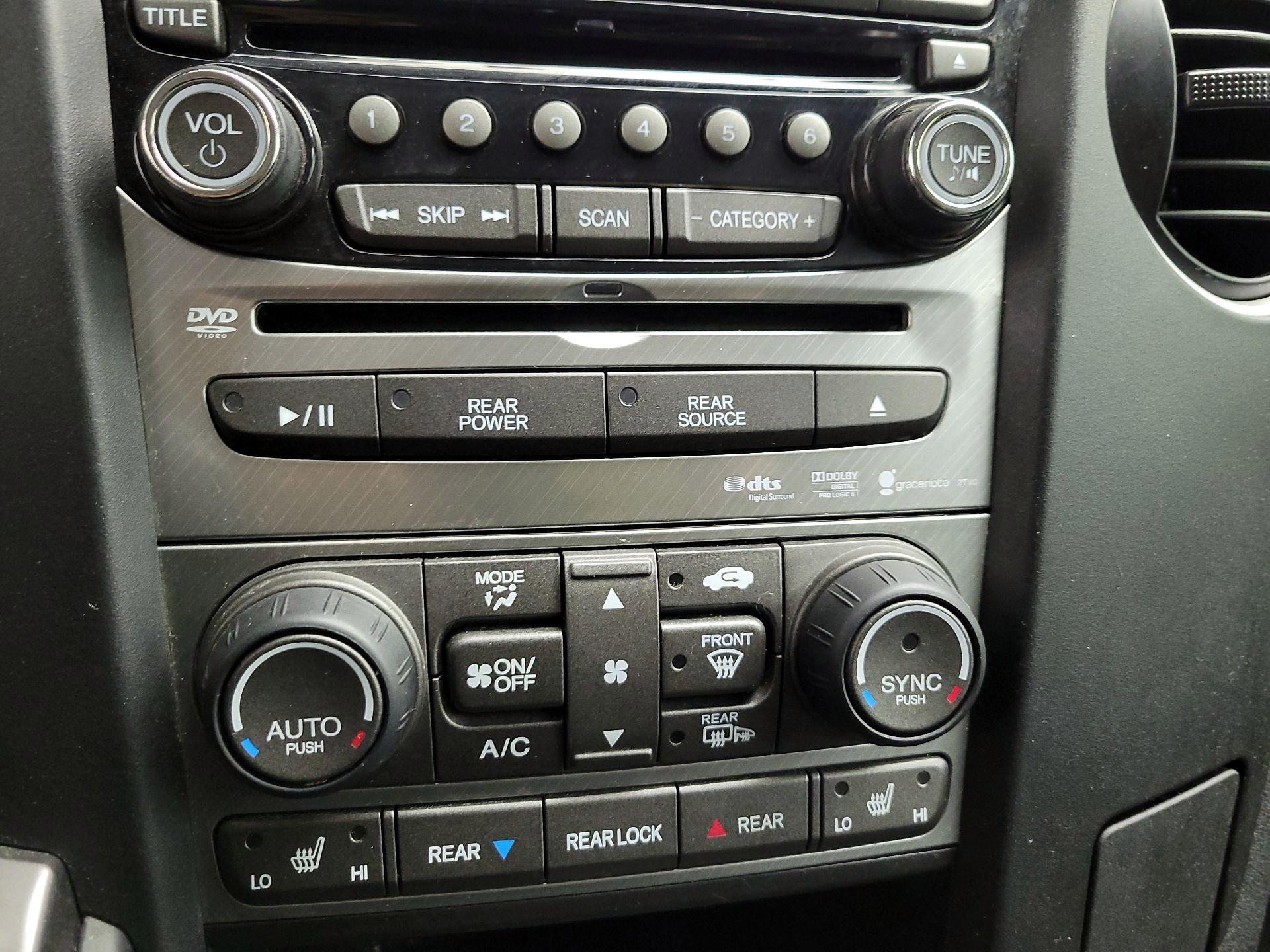 Thumbnail: 2014 Honda Pilot - 16