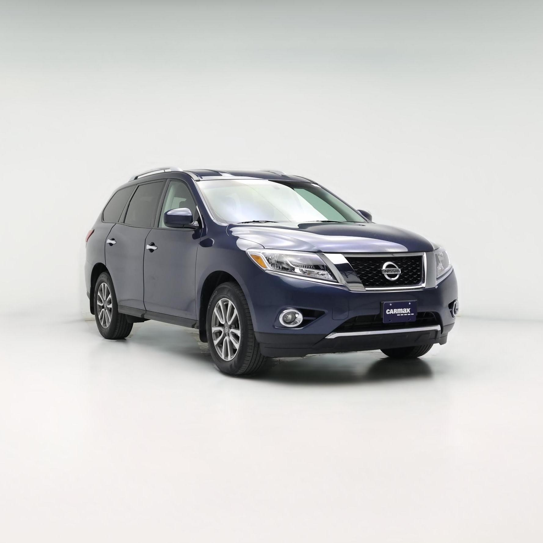 Thumbnail: 2016 Nissan Pathfinder - 1