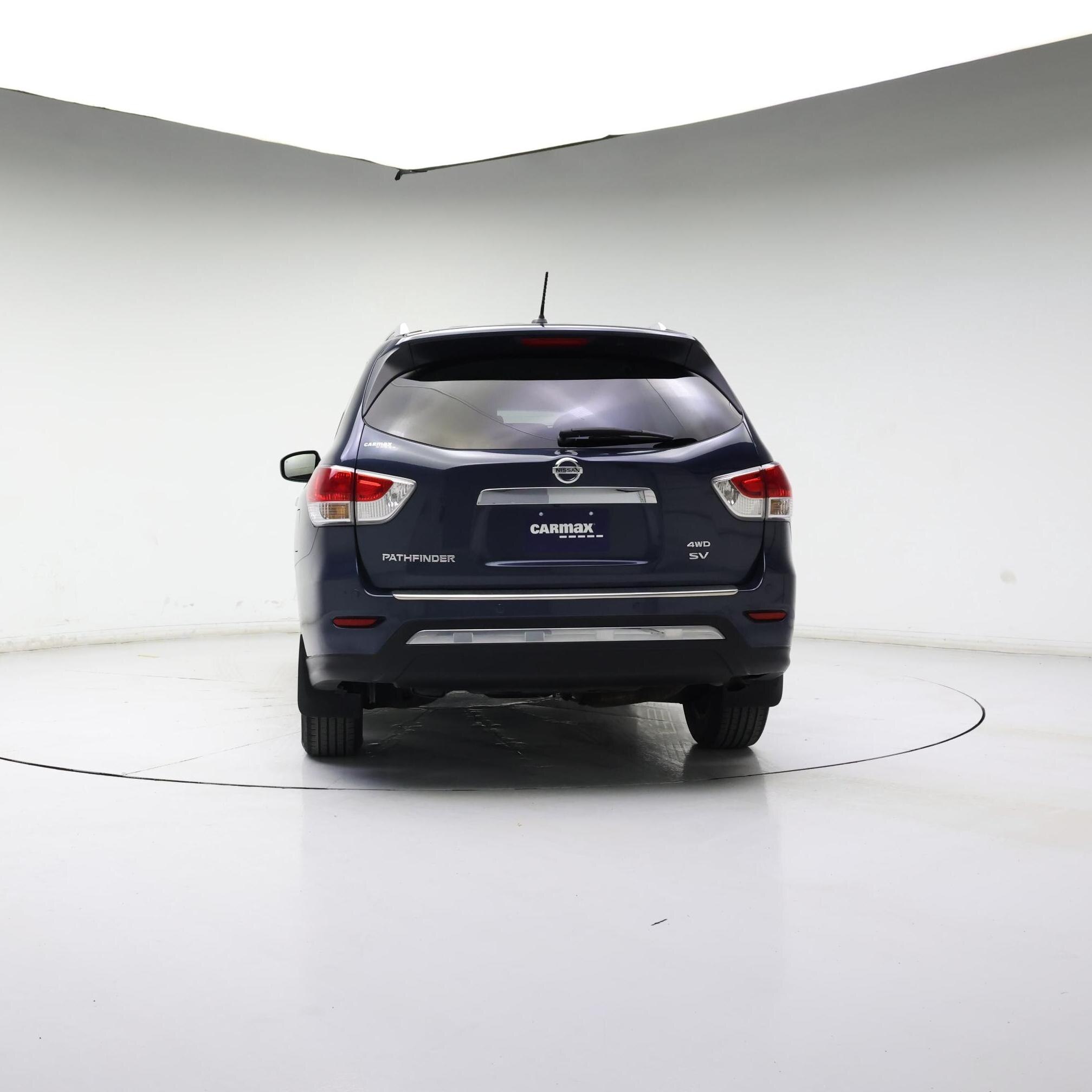 Thumbnail: 2016 Nissan Pathfinder - 6