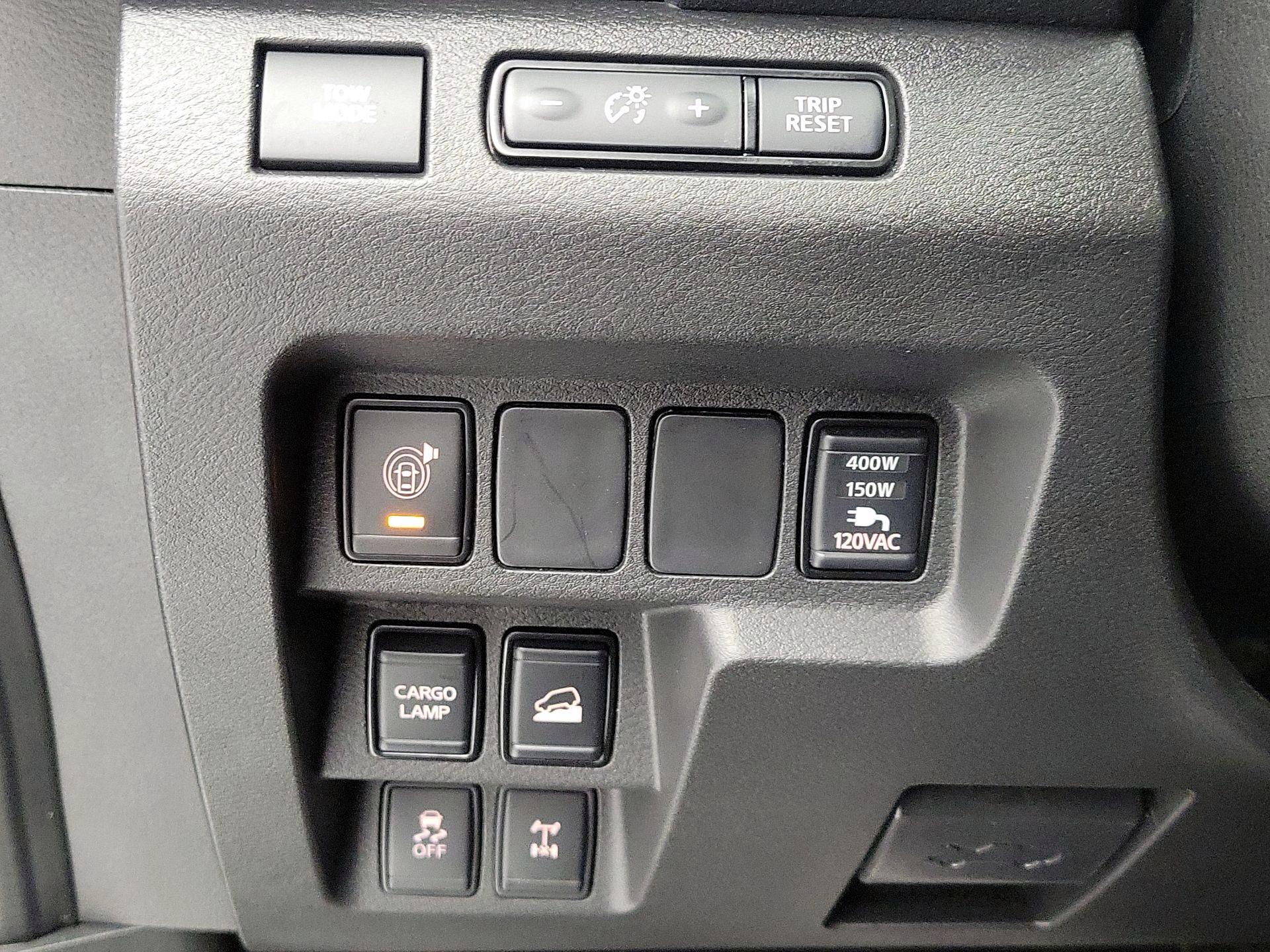 Thumbnail: 2023 Nissan Frontier - 13