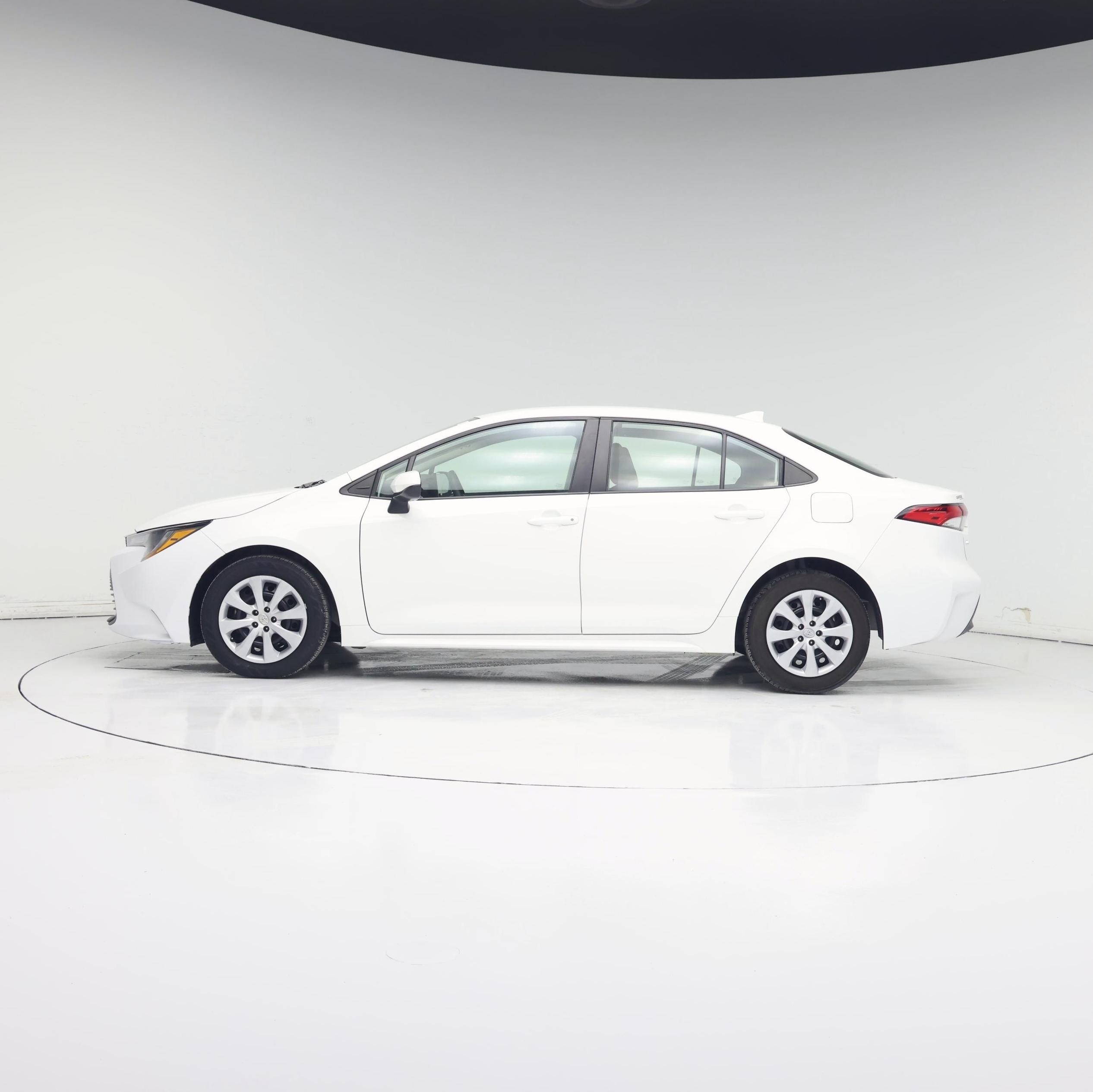 Thumbnail: 2023 Toyota Corolla - 3