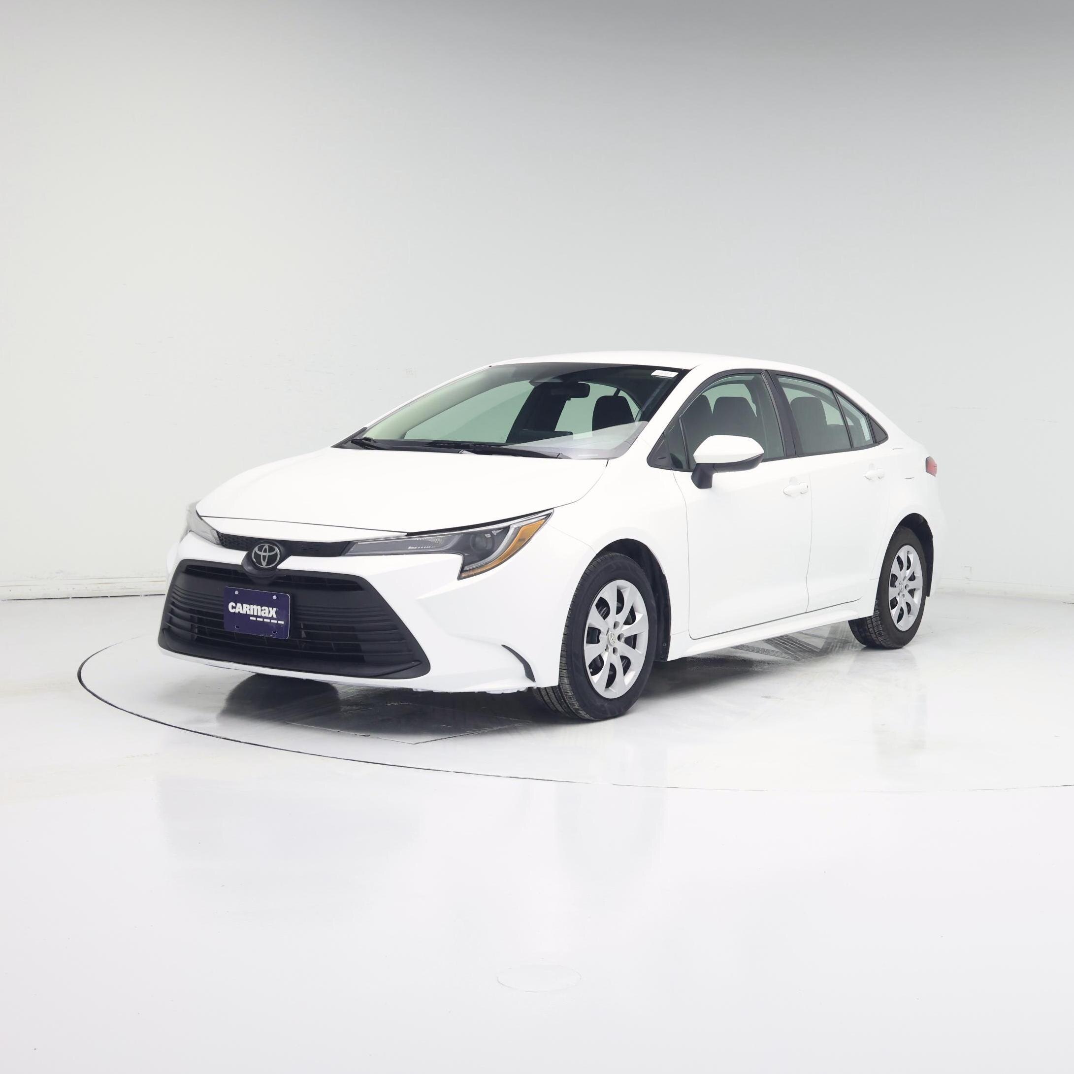 Thumbnail: 2023 Toyota Corolla - 4