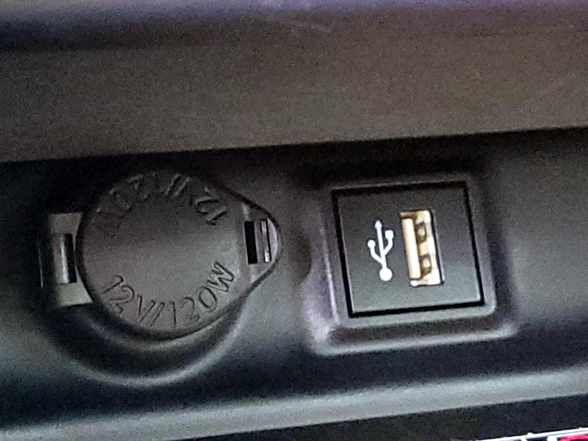 Thumbnail: 2025 Toyota RAV4 - 18