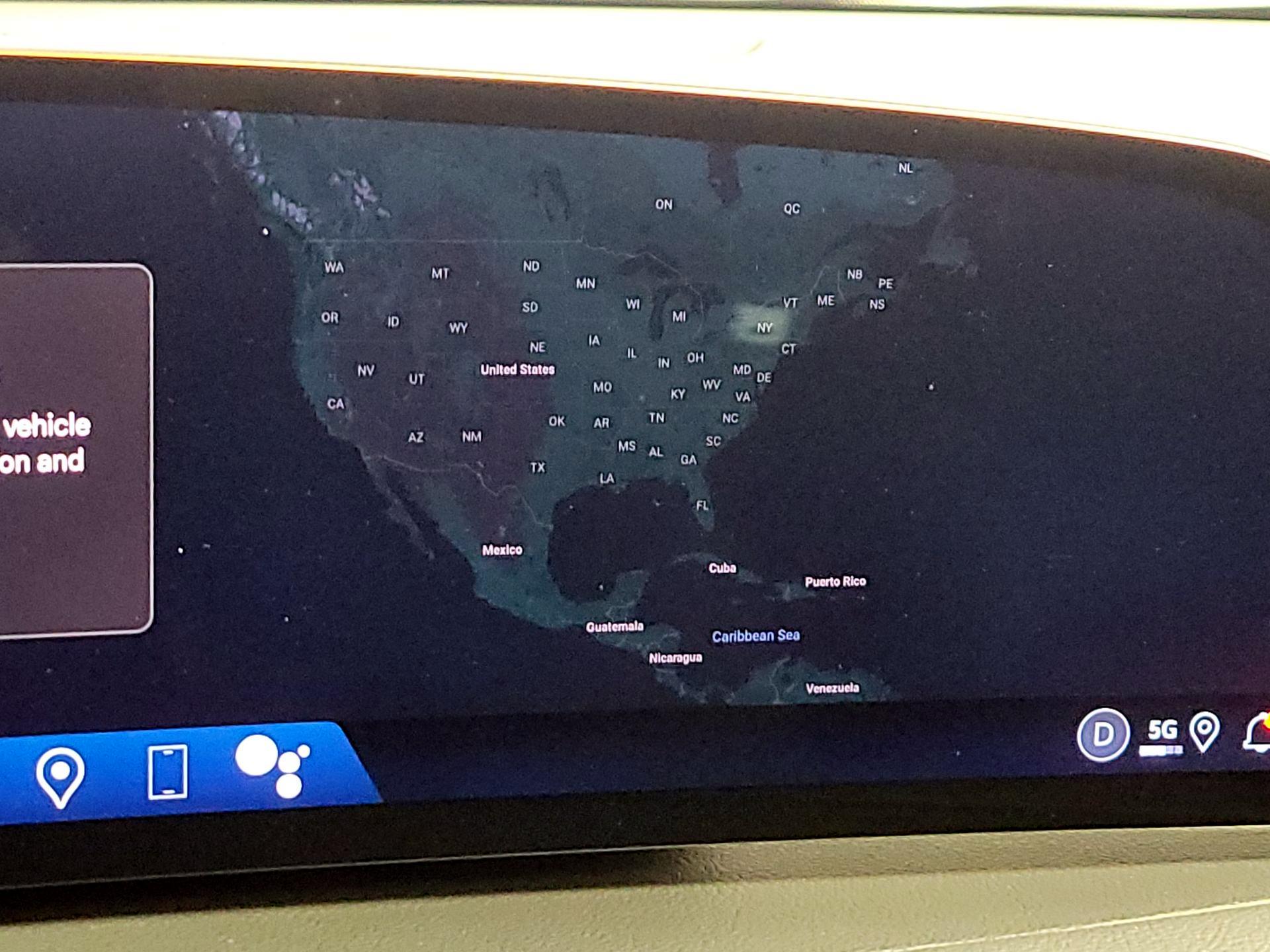 Thumbnail: 2025 Cadillac XT4 - 14