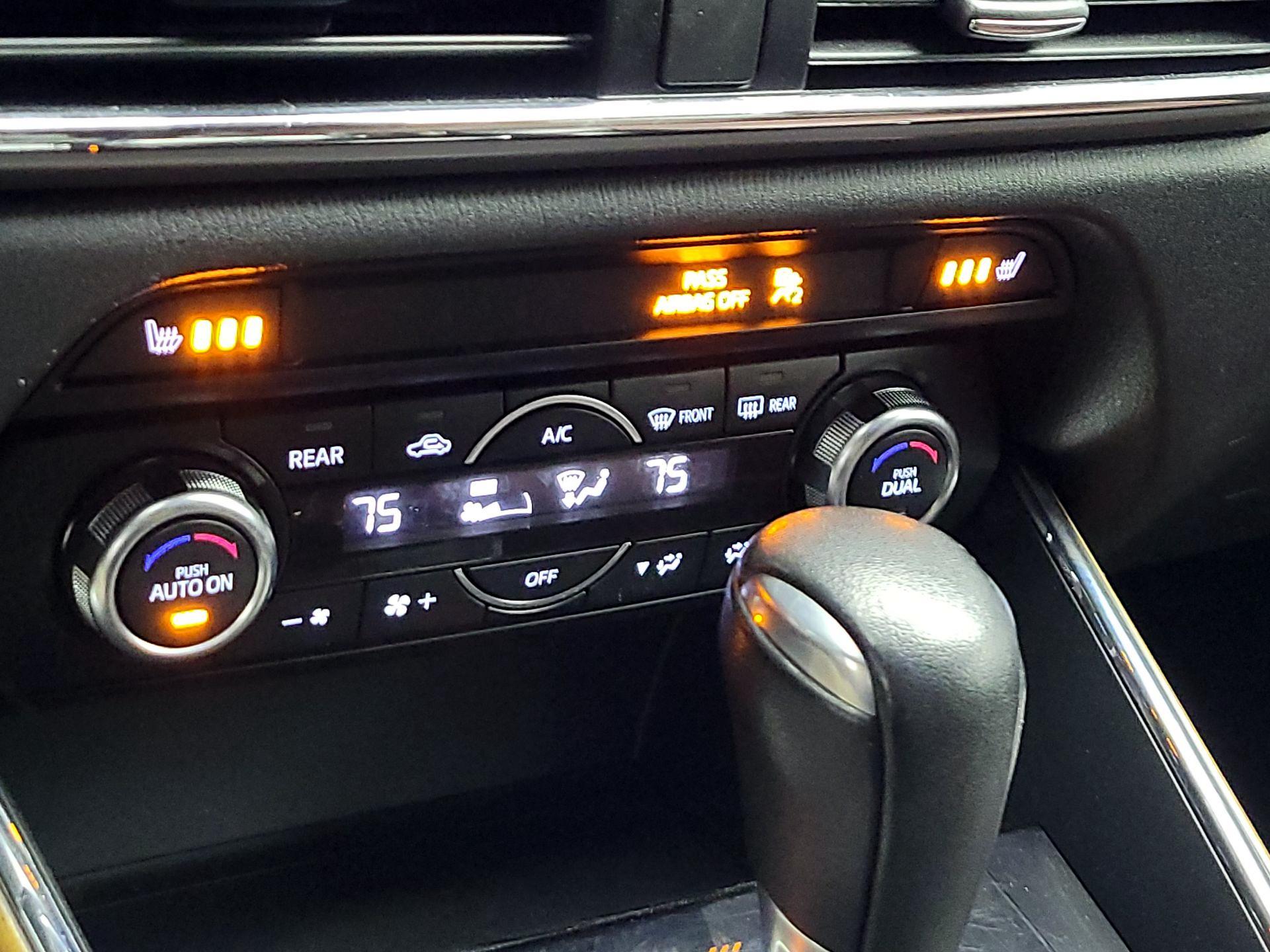 Thumbnail: 2016 Mazda CX-9 - 17