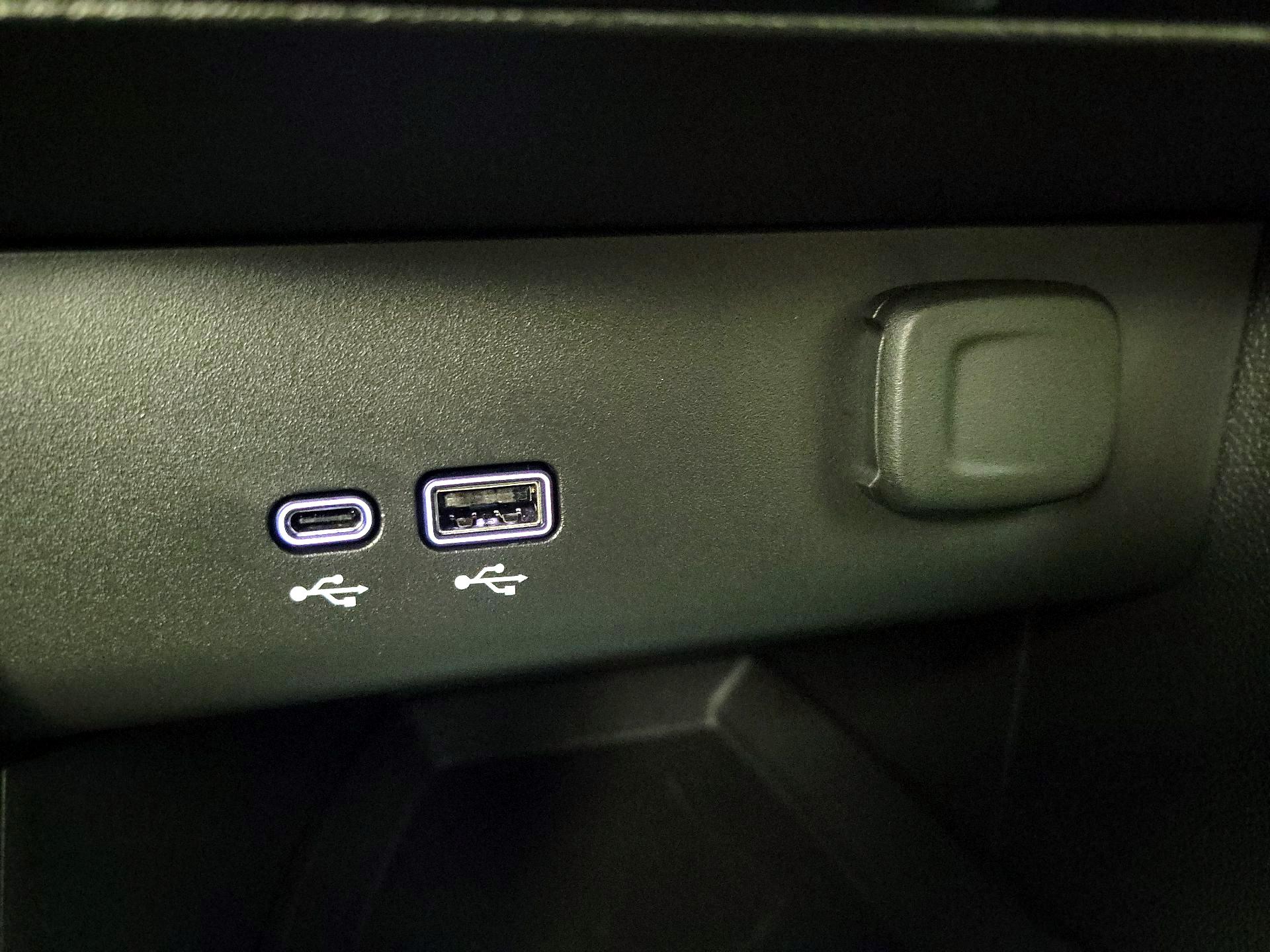 Thumbnail: 2024 Buick Encore GX - 18