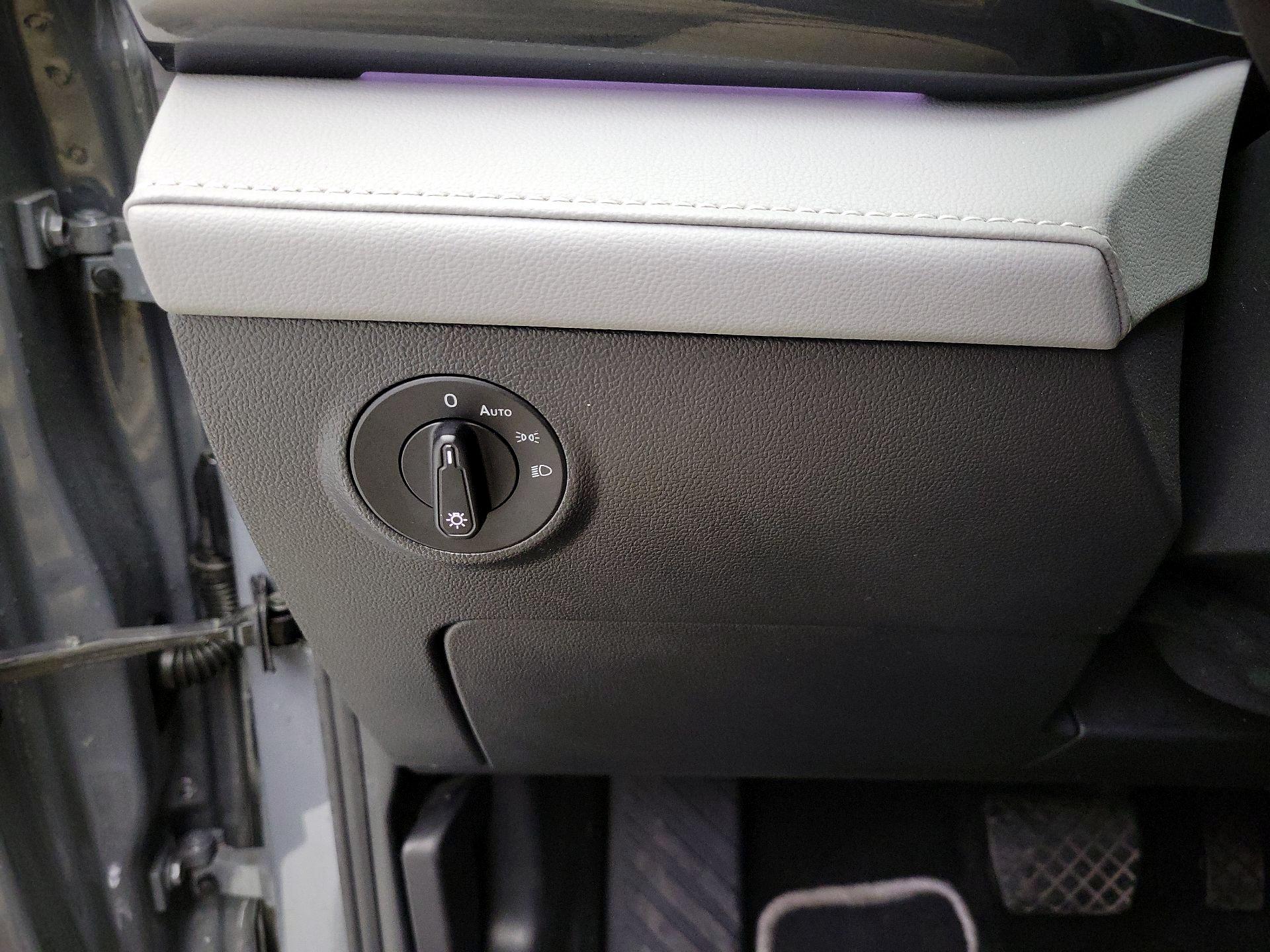 Thumbnail: 2023 Volkswagen Taos - 13