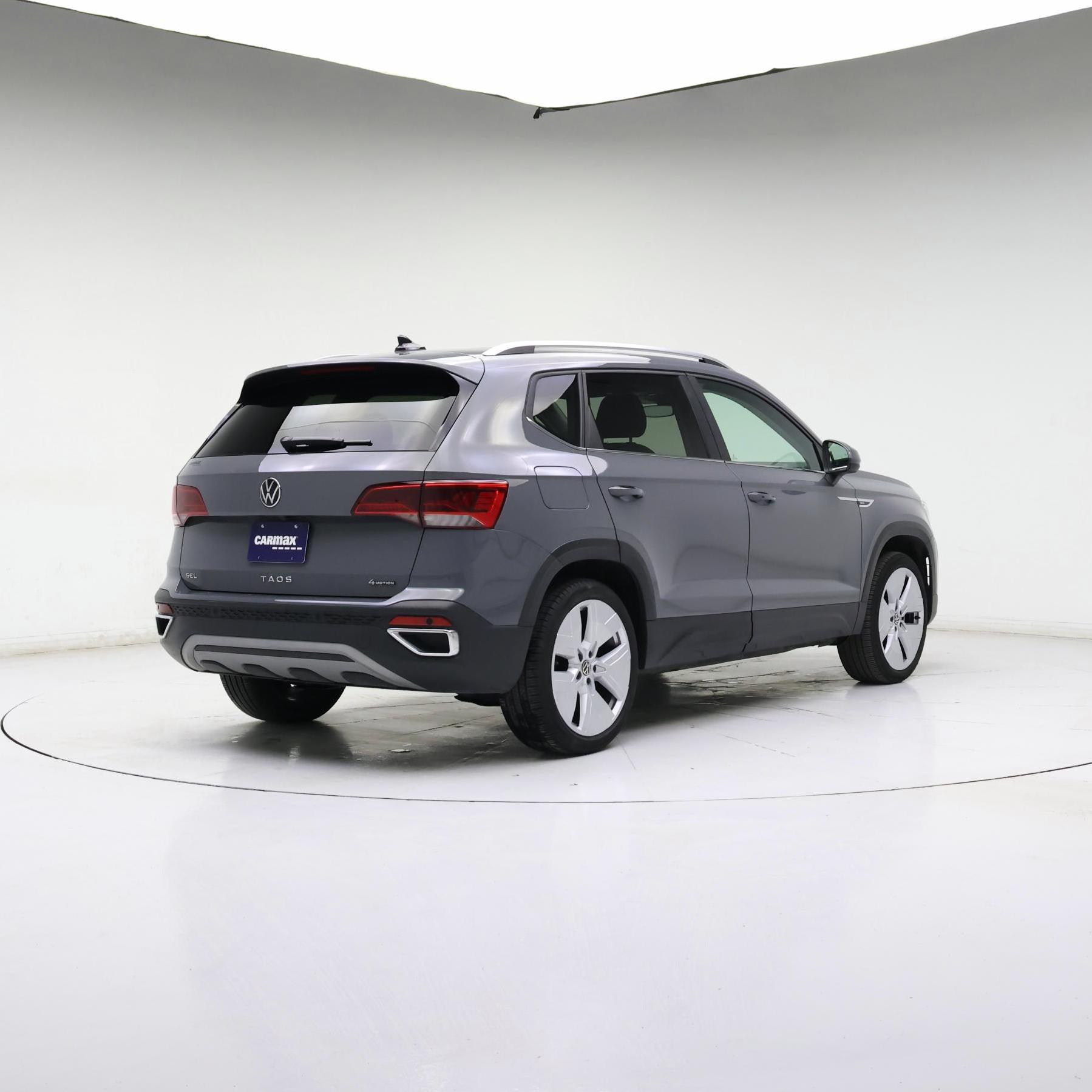 Thumbnail: 2023 Volkswagen Taos - 8