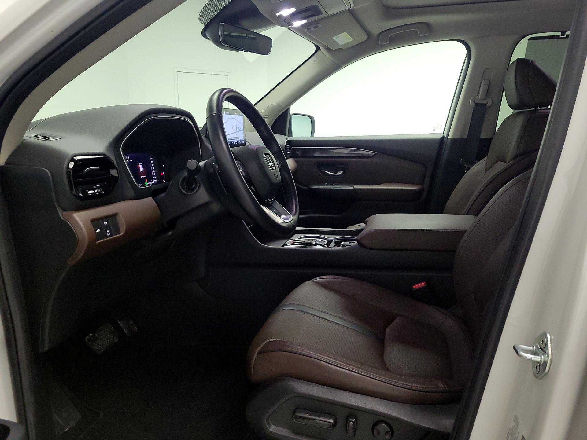 Thumbnail: 2023 Honda Pilot - 11