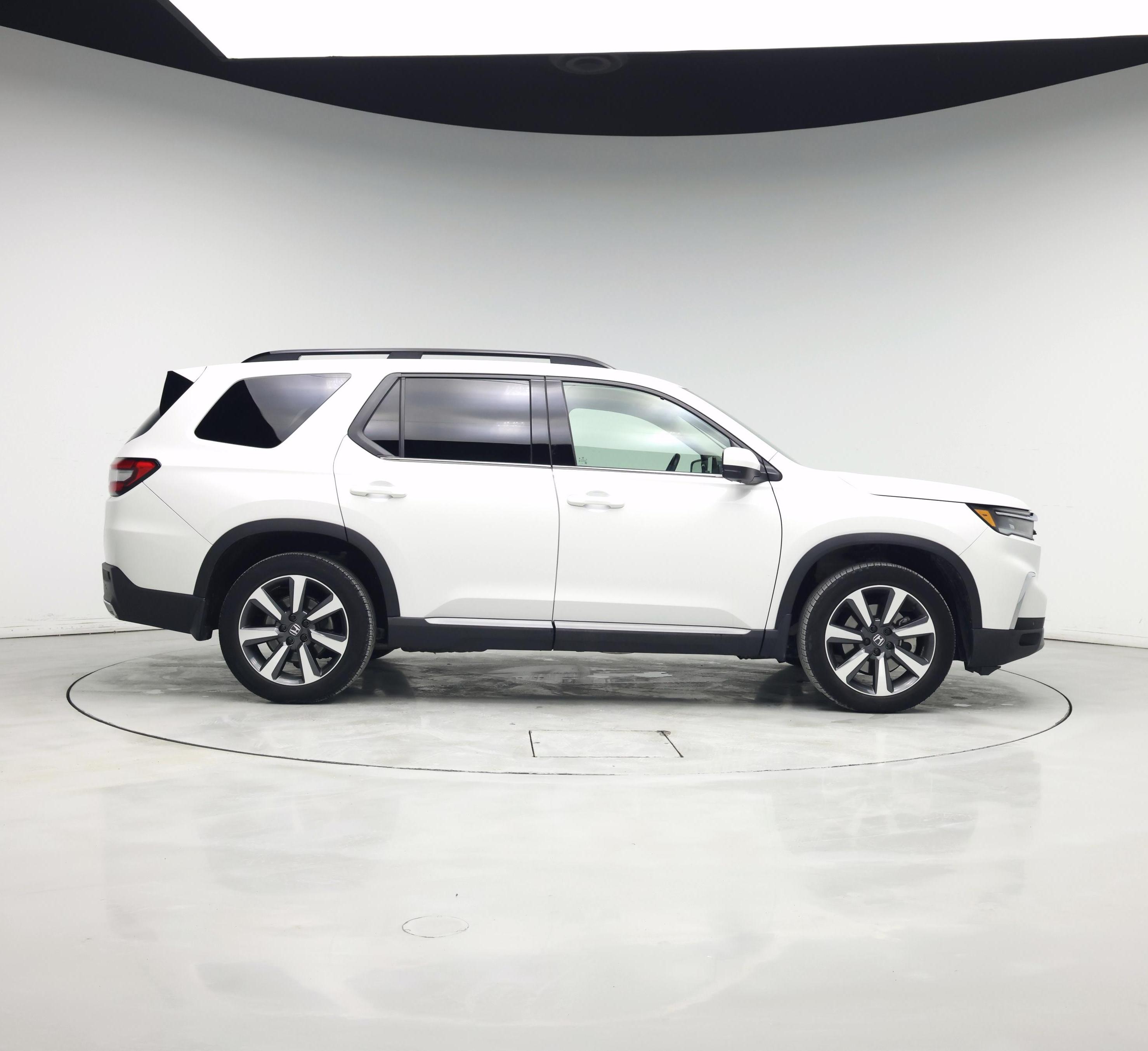 Thumbnail: 2023 Honda Pilot - 7