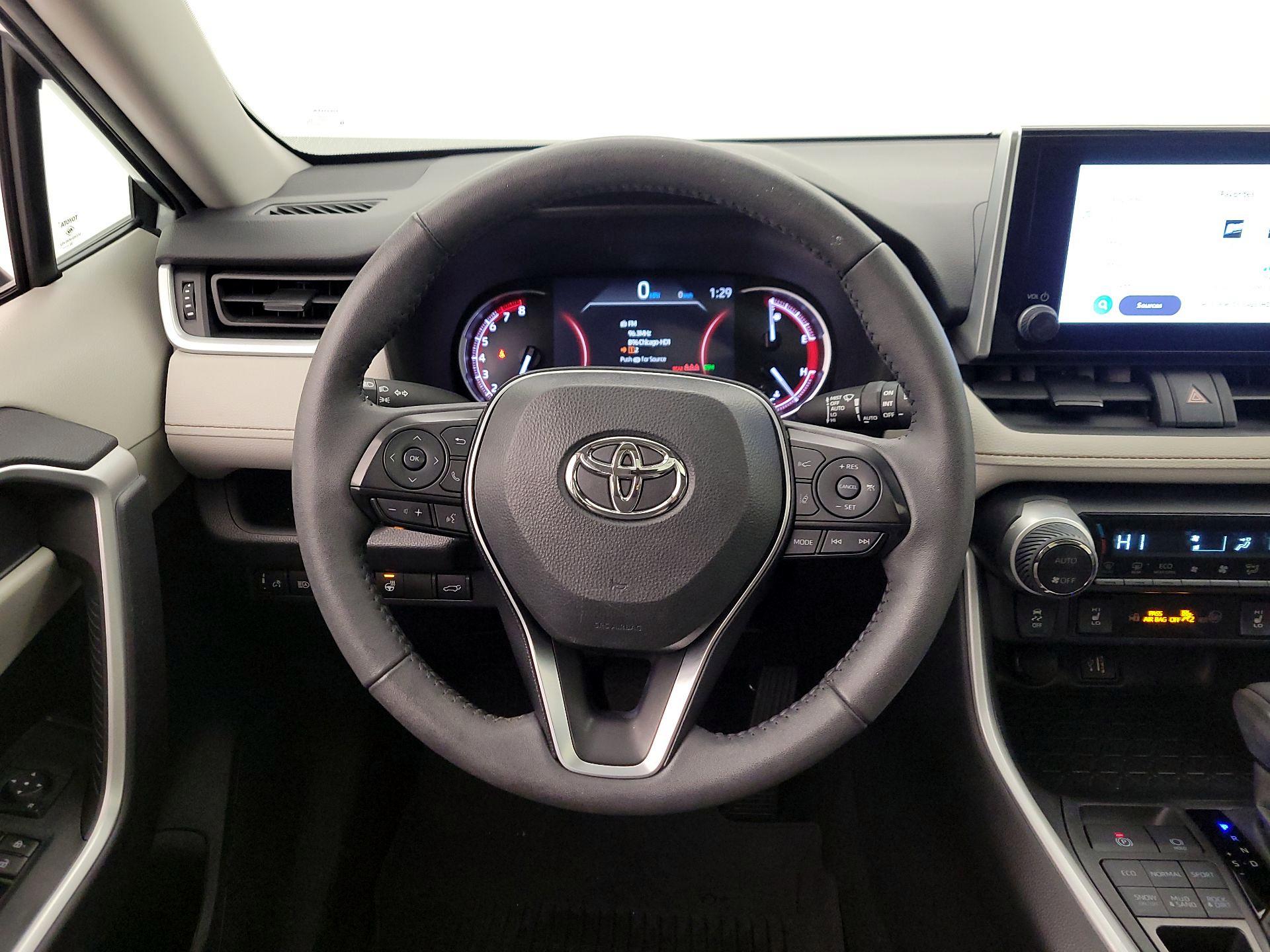 Thumbnail: 2024 Toyota RAV4 - 10