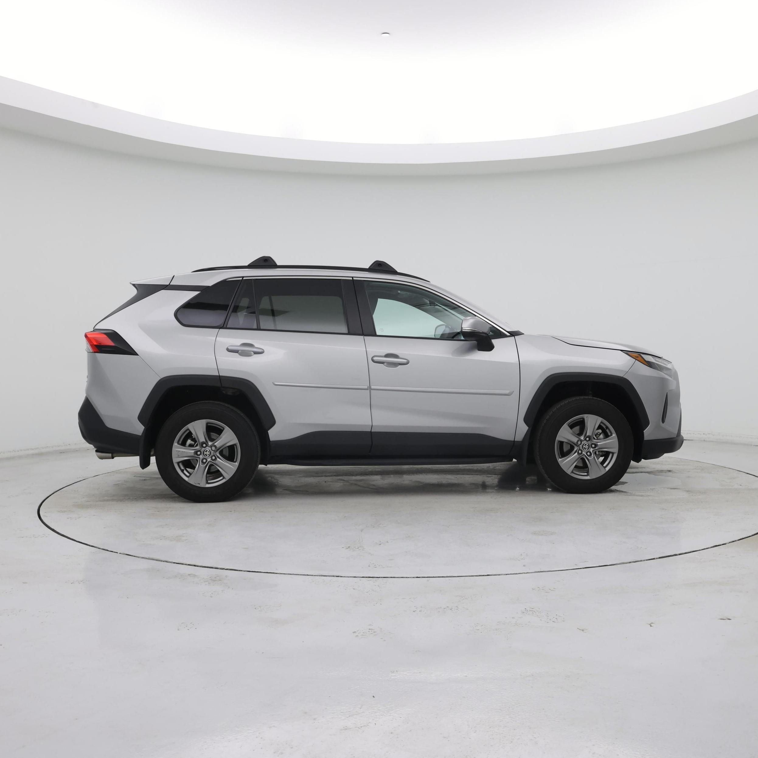 Thumbnail: 2024 Toyota RAV4 - 7