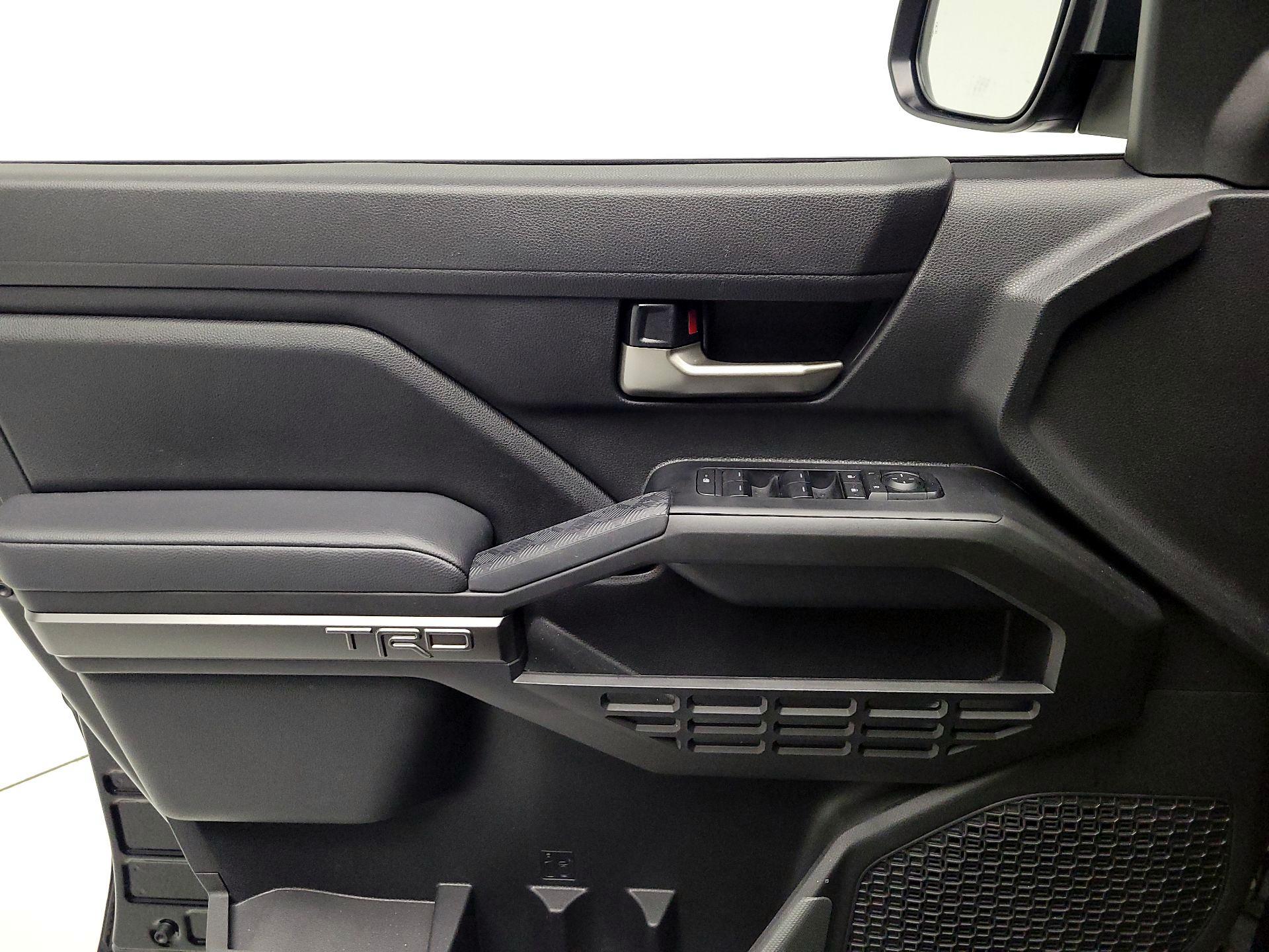 Thumbnail: 2025 Toyota Tacoma - 12