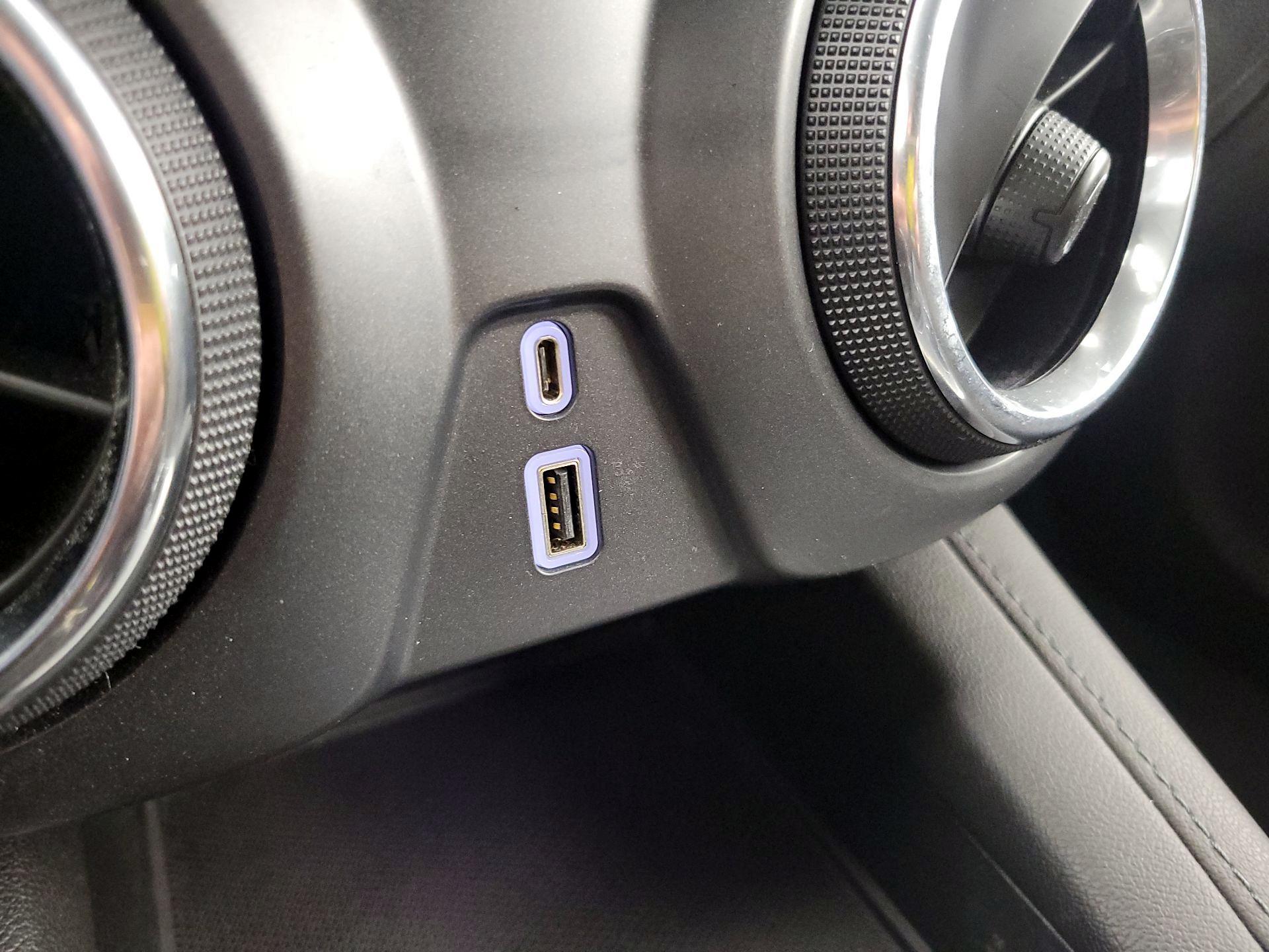 Thumbnail: 2020 Chevrolet Blazer - 18