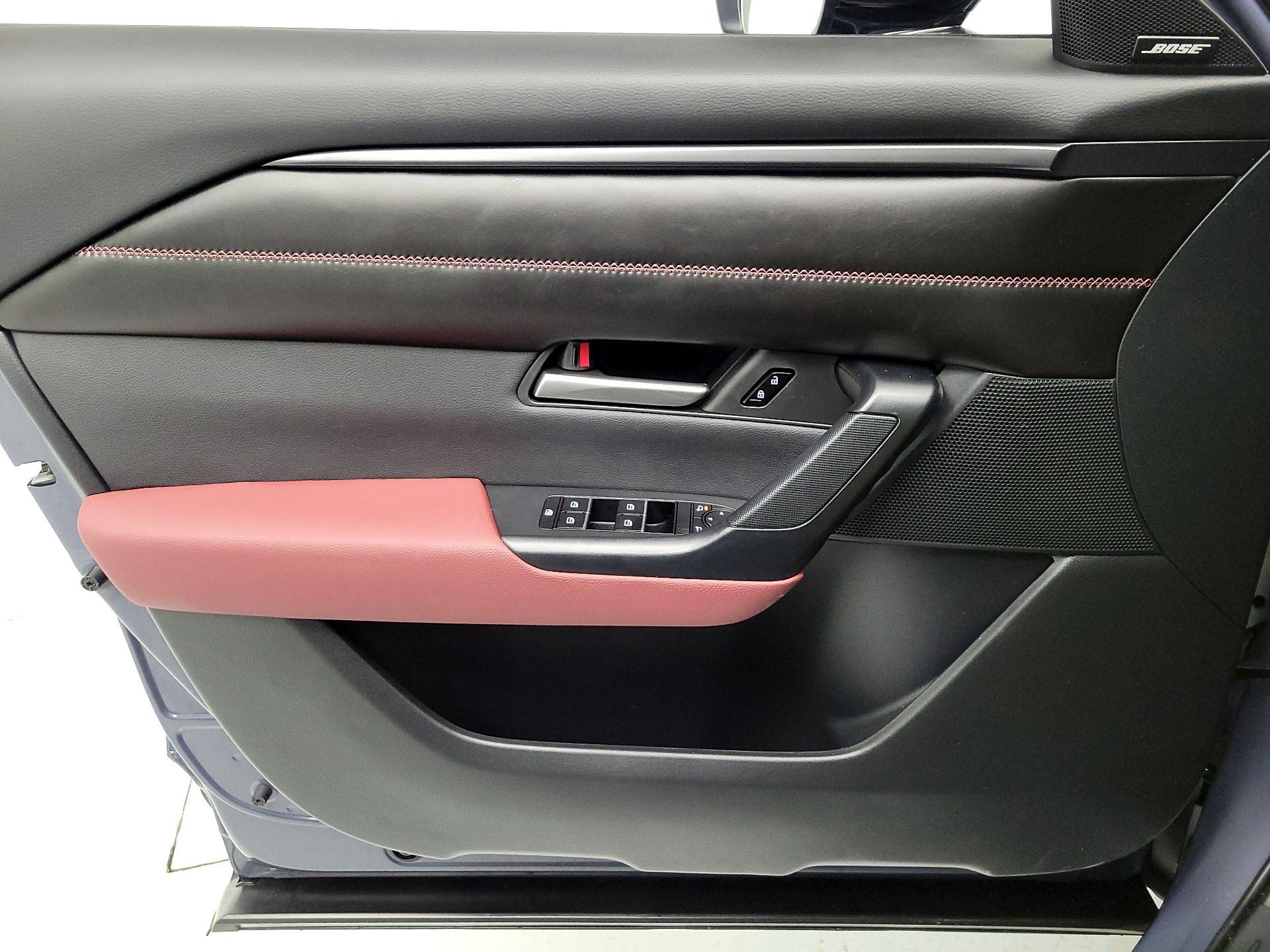 Thumbnail: 2025 Mazda CX-50 - 12