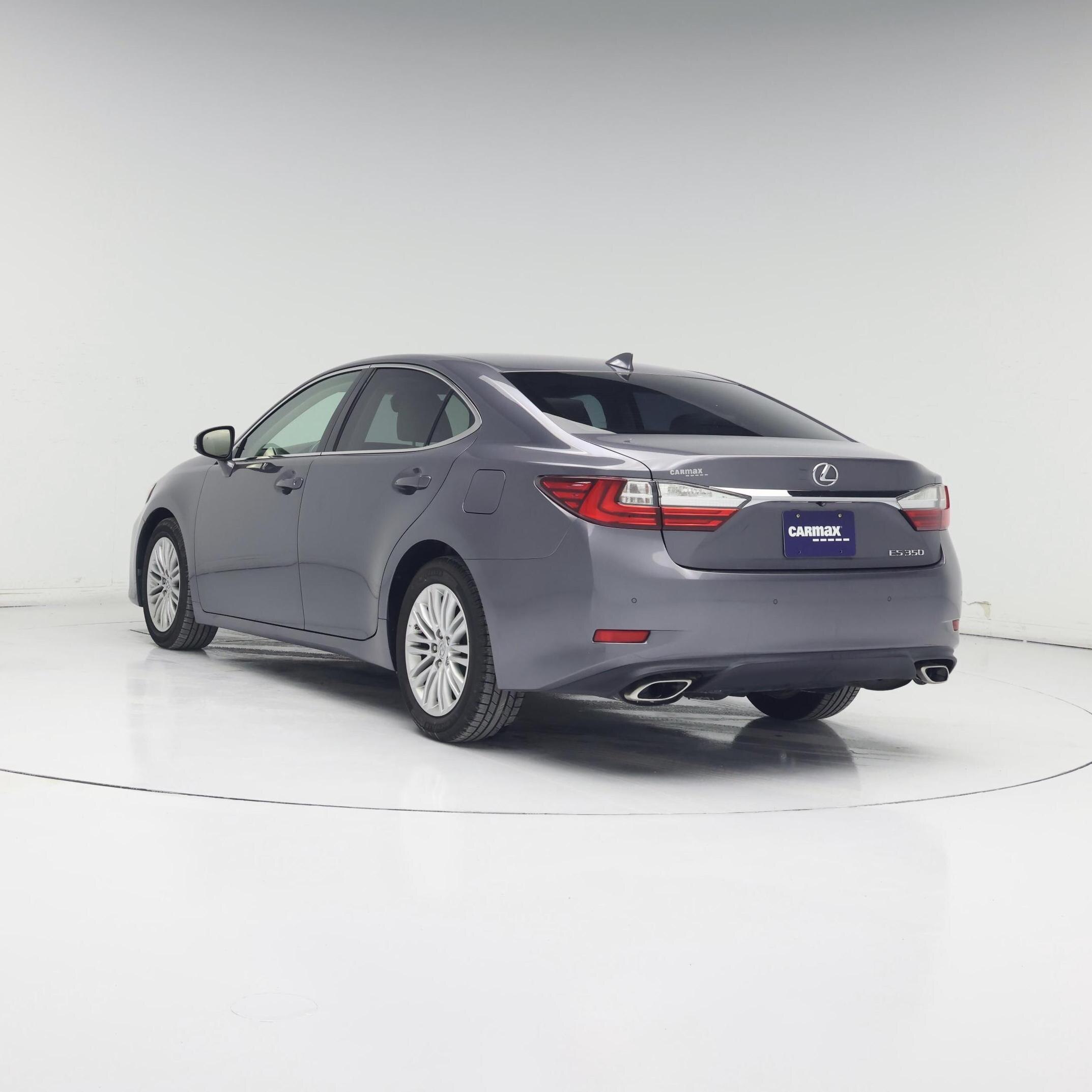 Thumbnail: 2016 Lexus ES - 2