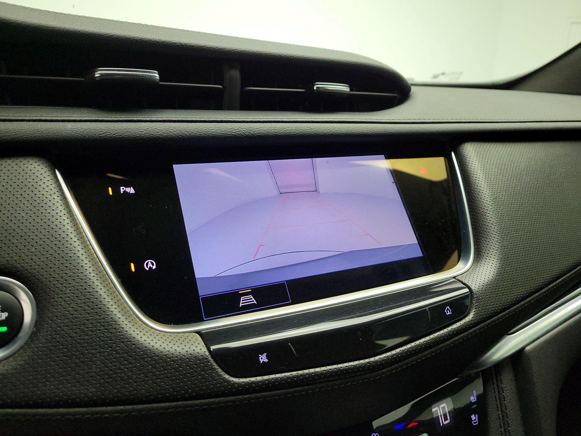 Thumbnail: 2024 Cadillac XT5 - 14