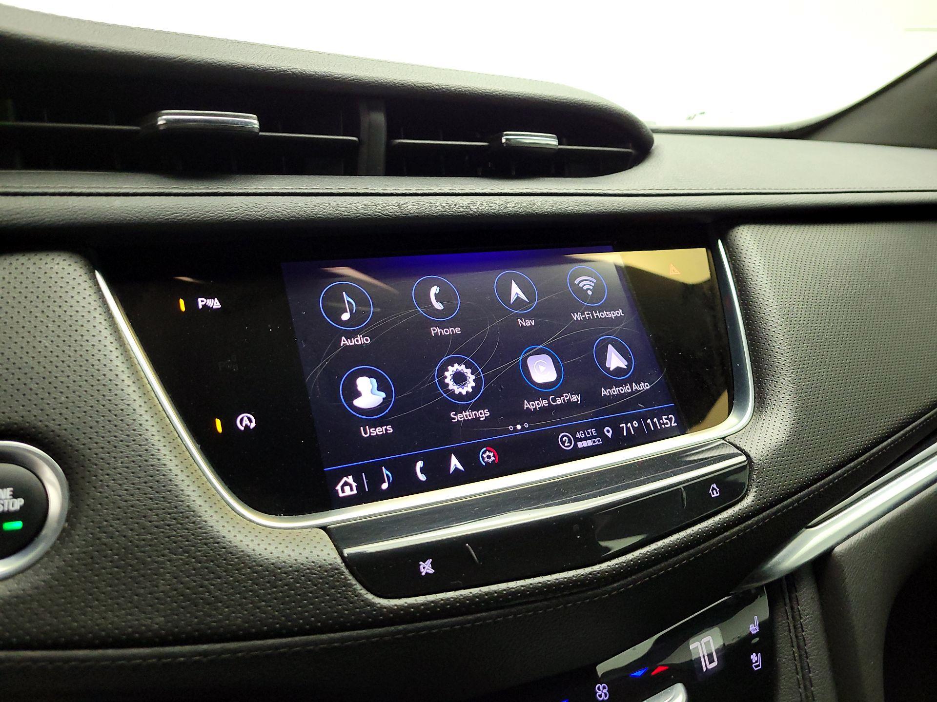 Thumbnail: 2024 Cadillac XT5 - 15