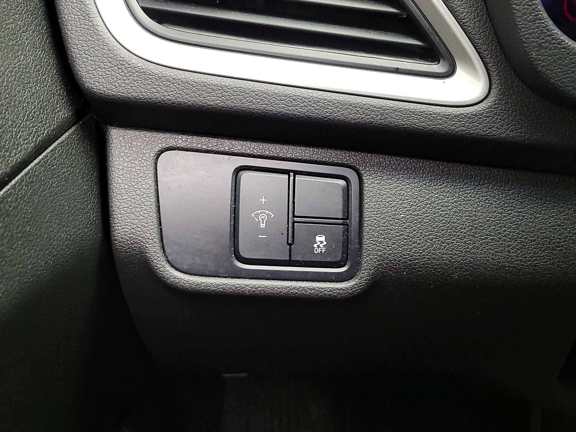 Thumbnail: 2022 Hyundai Accent - 13