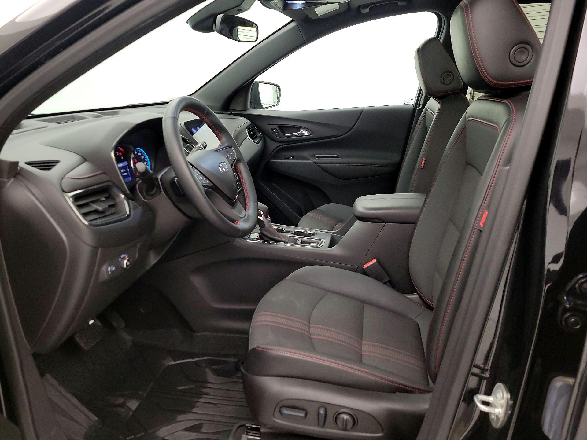 Thumbnail: 2023 Chevrolet Equinox - 11