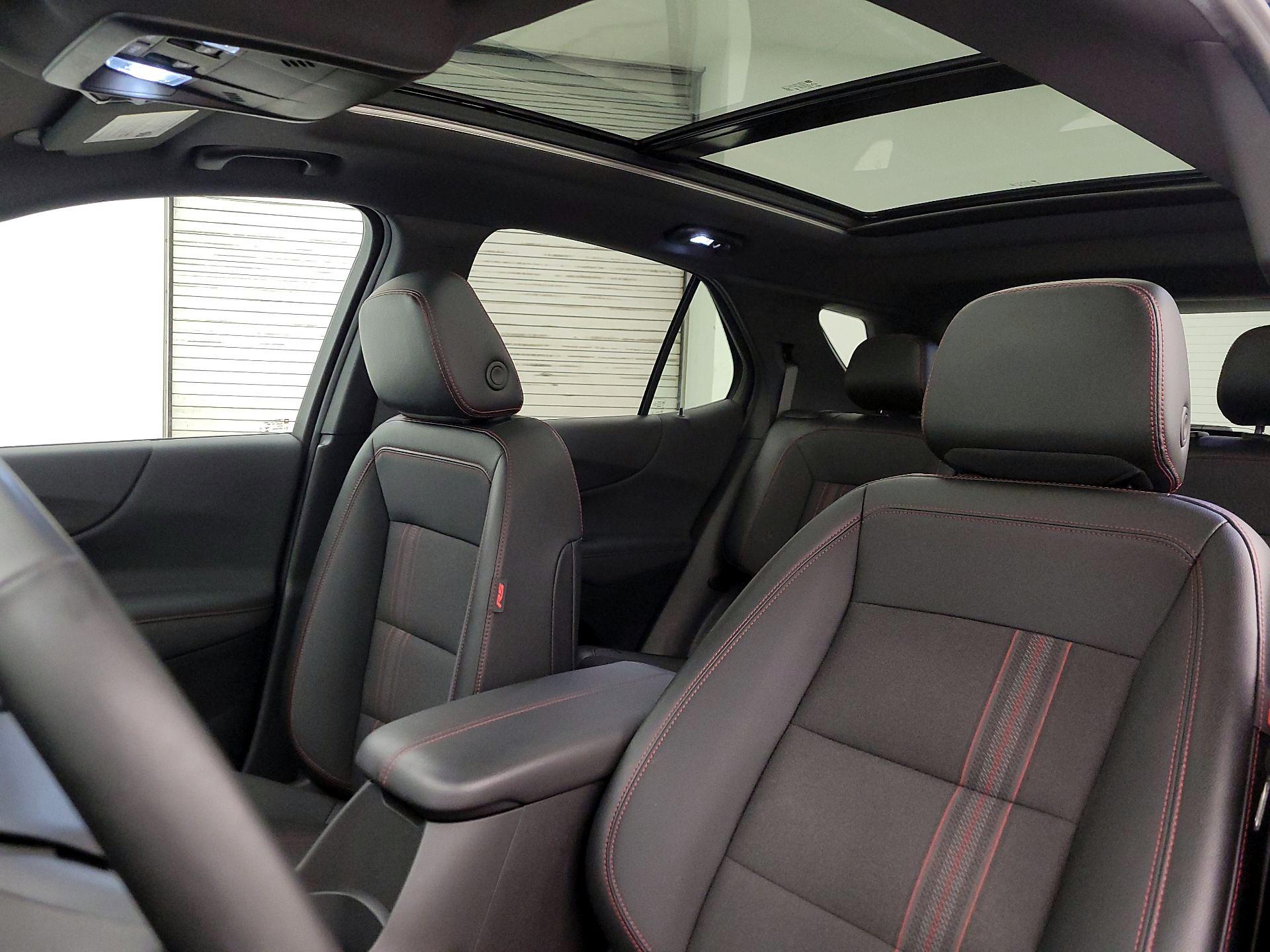 Thumbnail: 2023 Chevrolet Equinox - 19