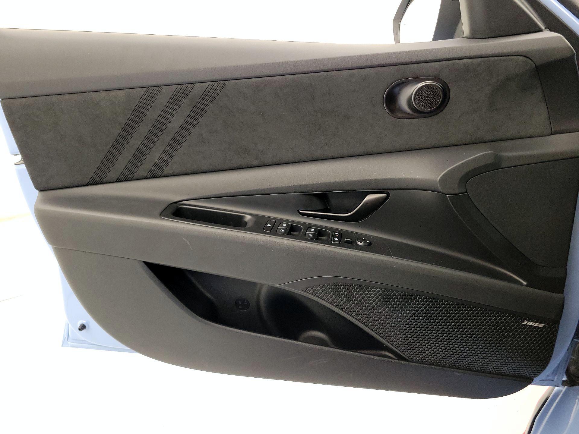 Thumbnail: 2025 Hyundai Elantra - 12