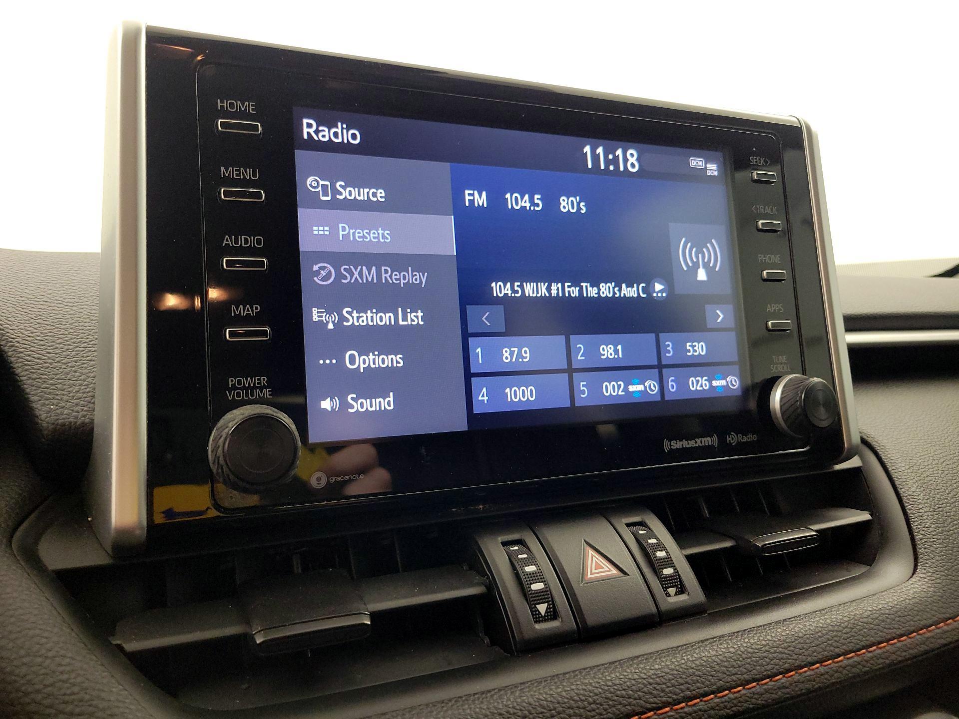 Thumbnail: 2020 Toyota RAV4 - 15