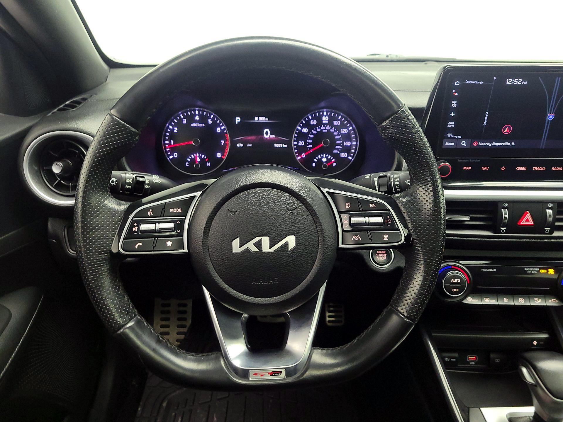 Thumbnail: 2024 Kia Forte - 10