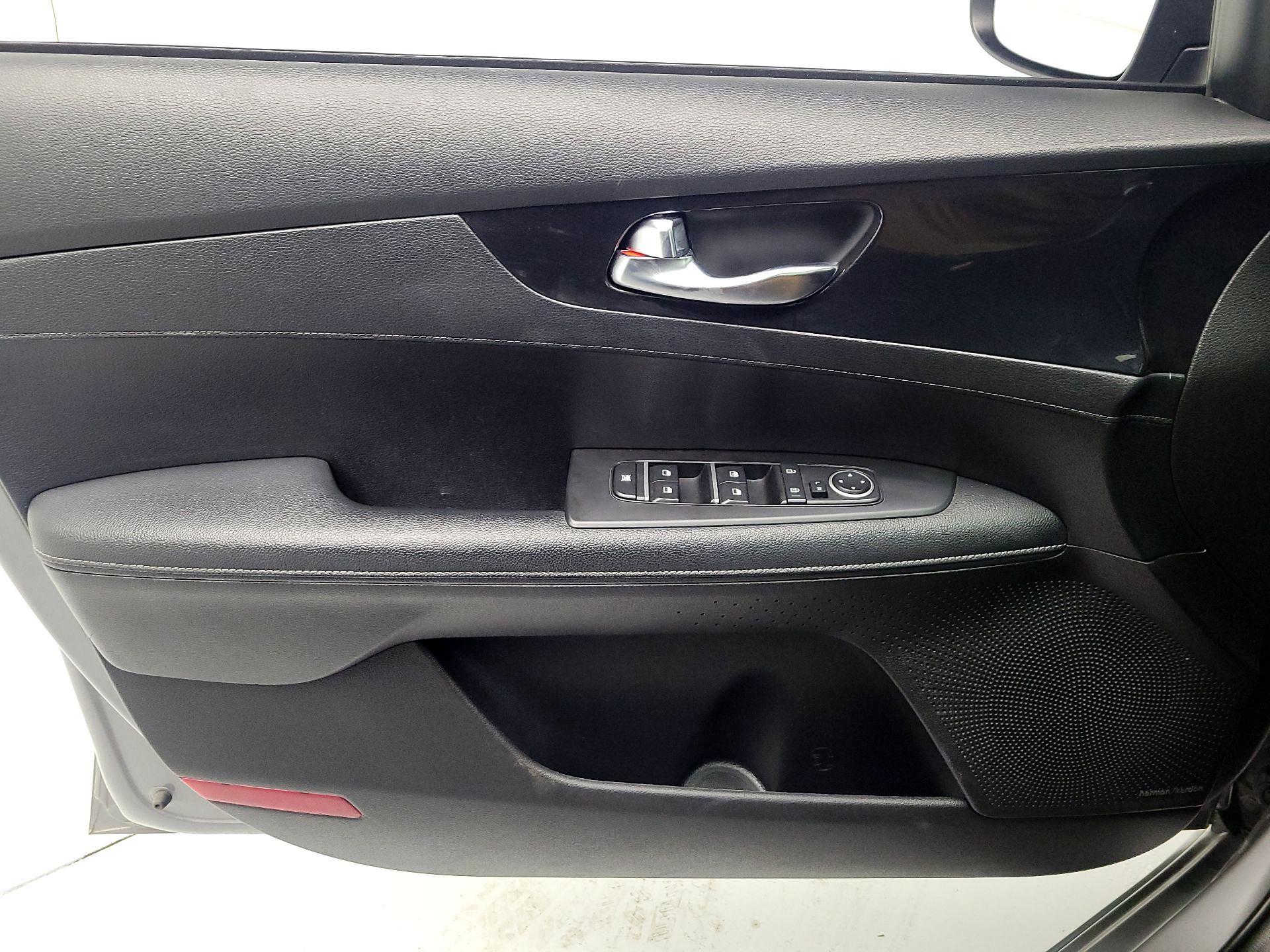 Thumbnail: 2024 Kia Forte - 12