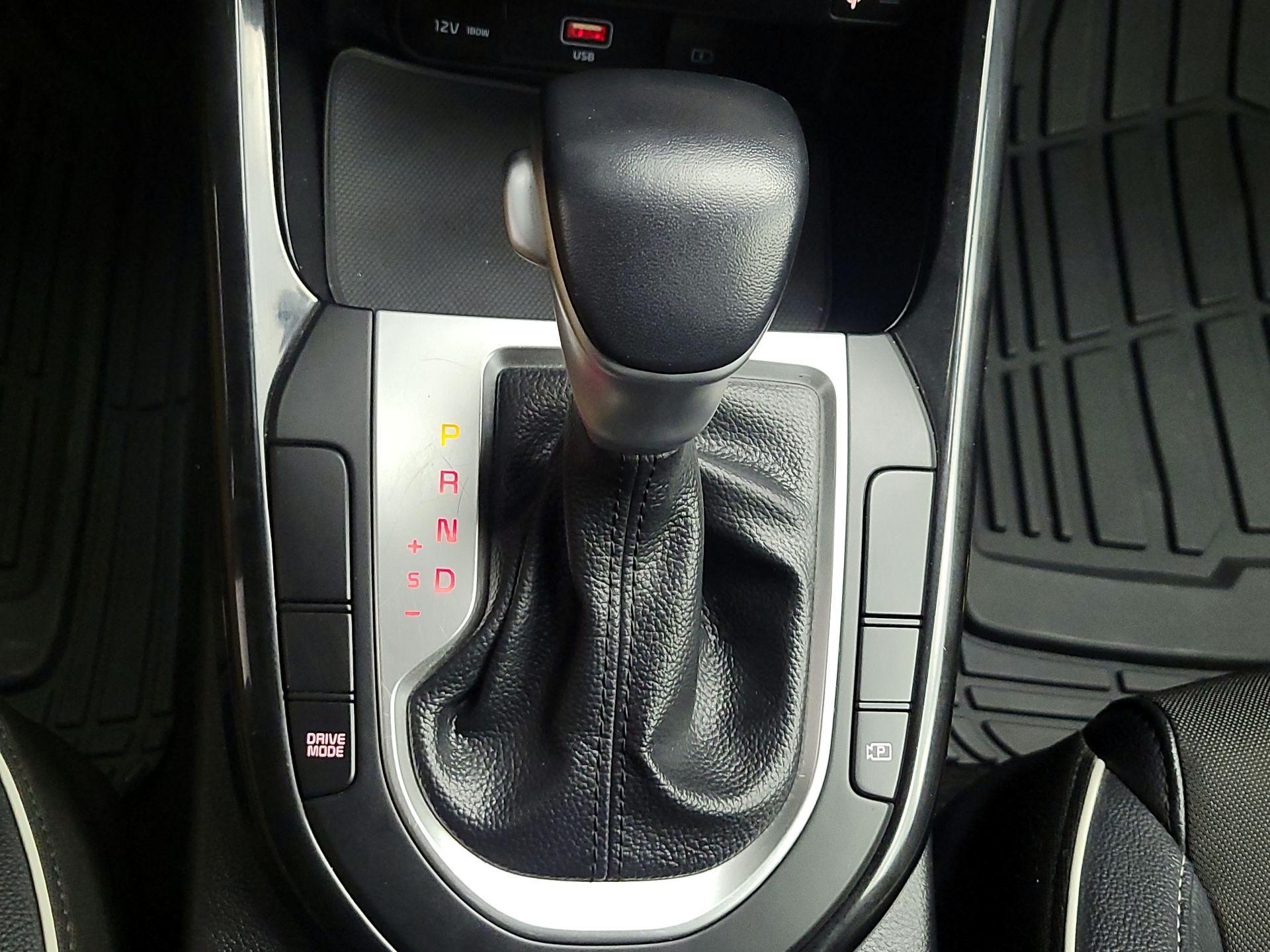 Thumbnail: 2024 Kia Forte - 18