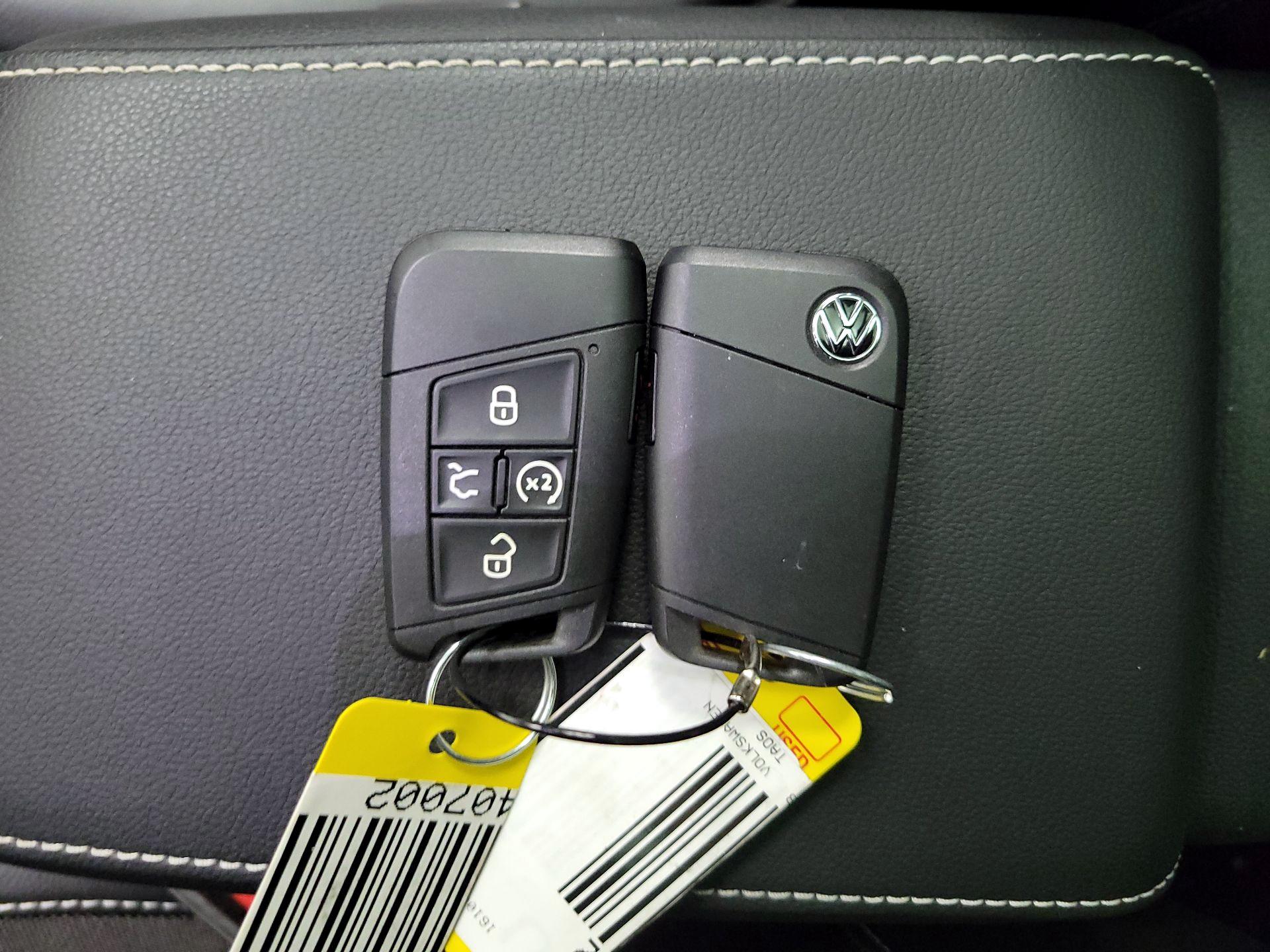 Thumbnail: 2023 Volkswagen Taos - 19